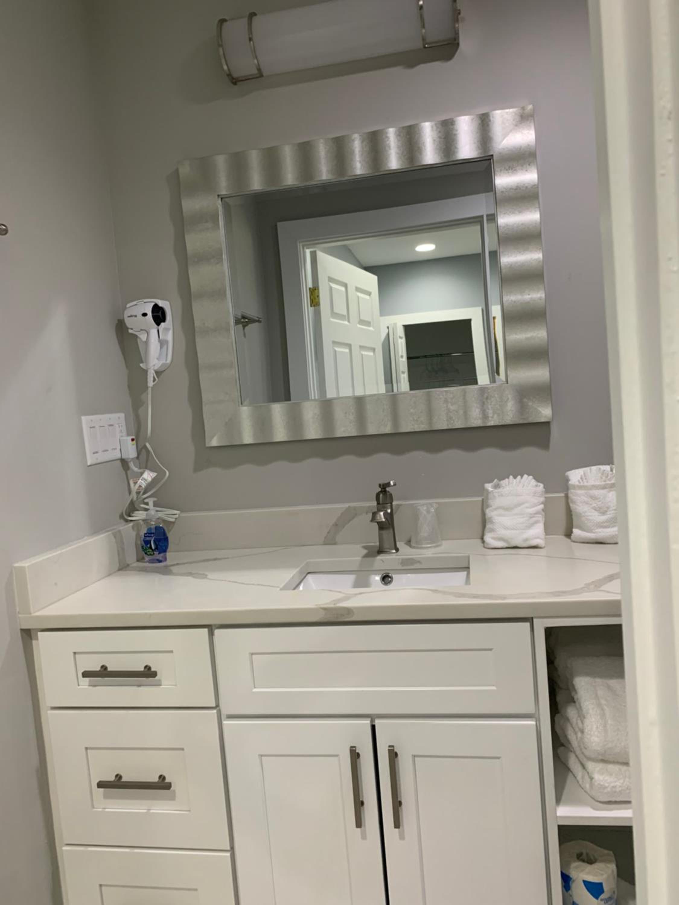 Everglades City Motel - Everglades Adventures Inn