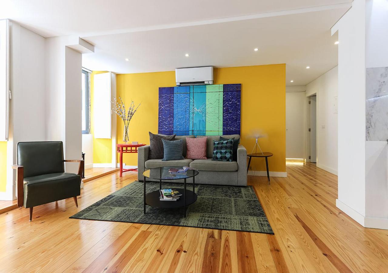 JOIVY Avenida Apartments view 4
