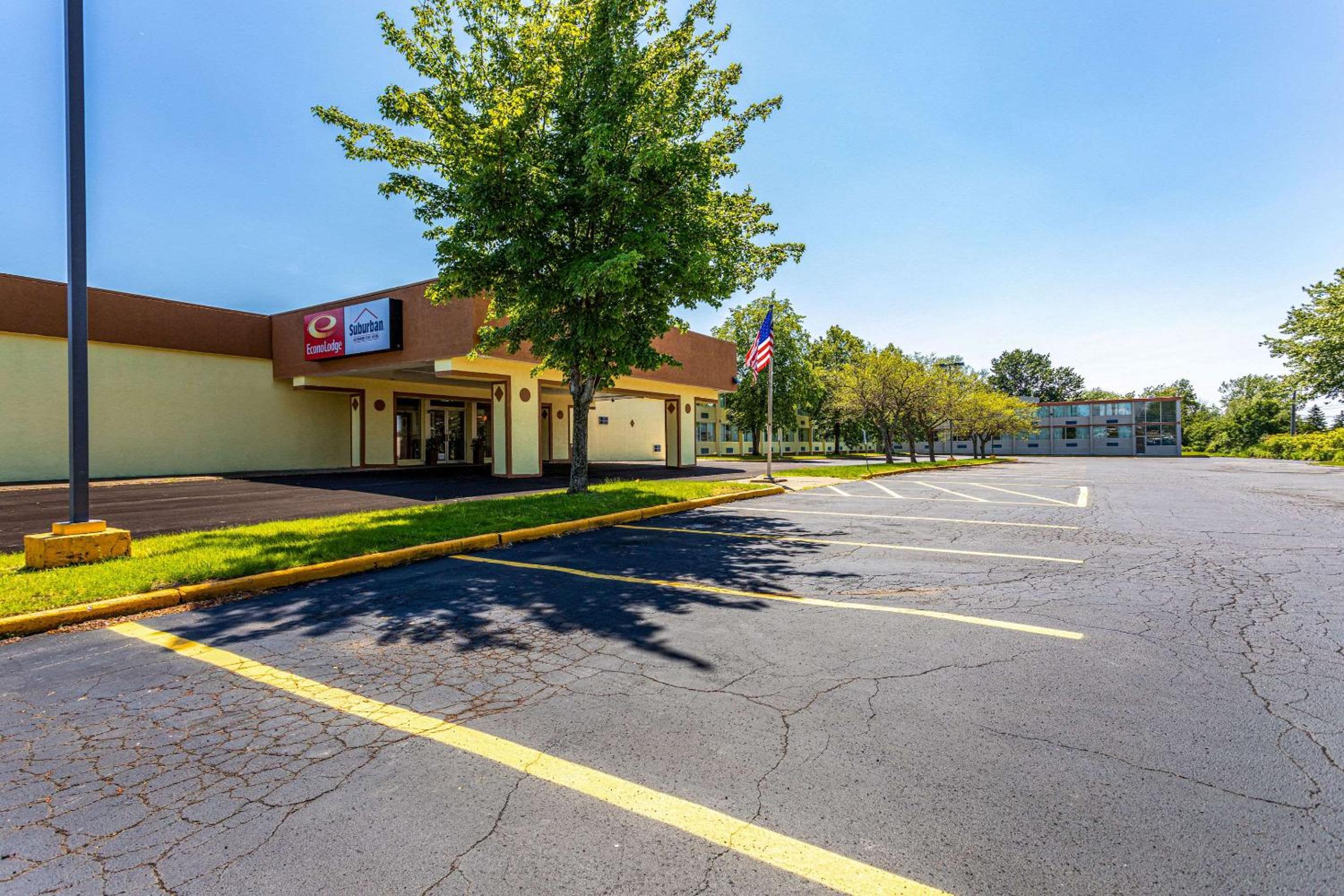Americas Best Value Inn Fredonia NY view 5