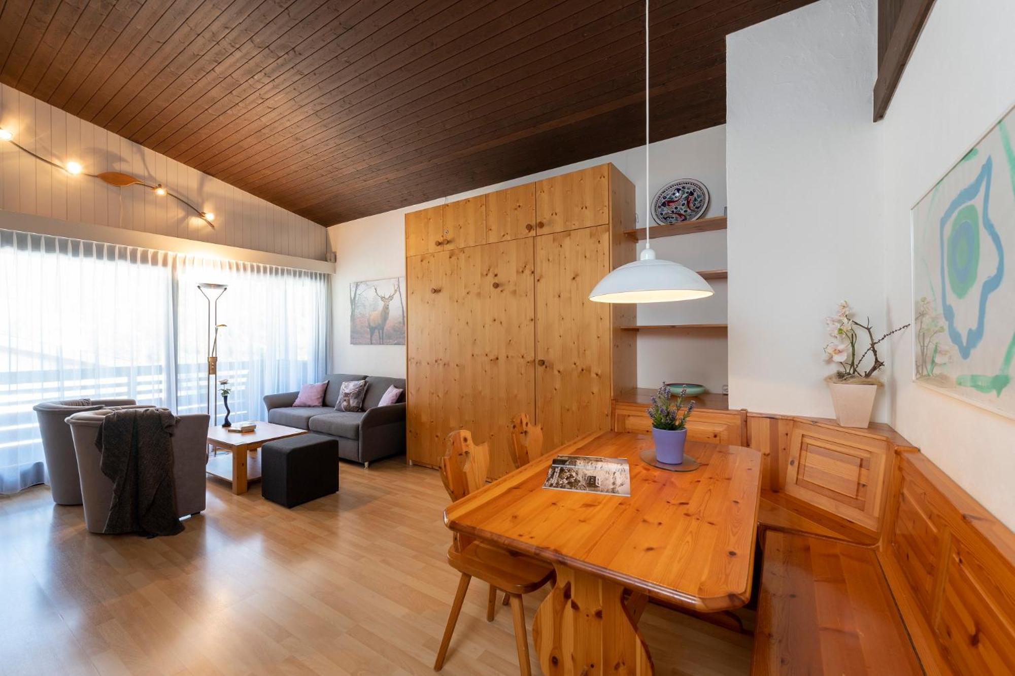 Zuhause in den Alpen Ihre Ferienwohnung mit Hallenbad und Sauna