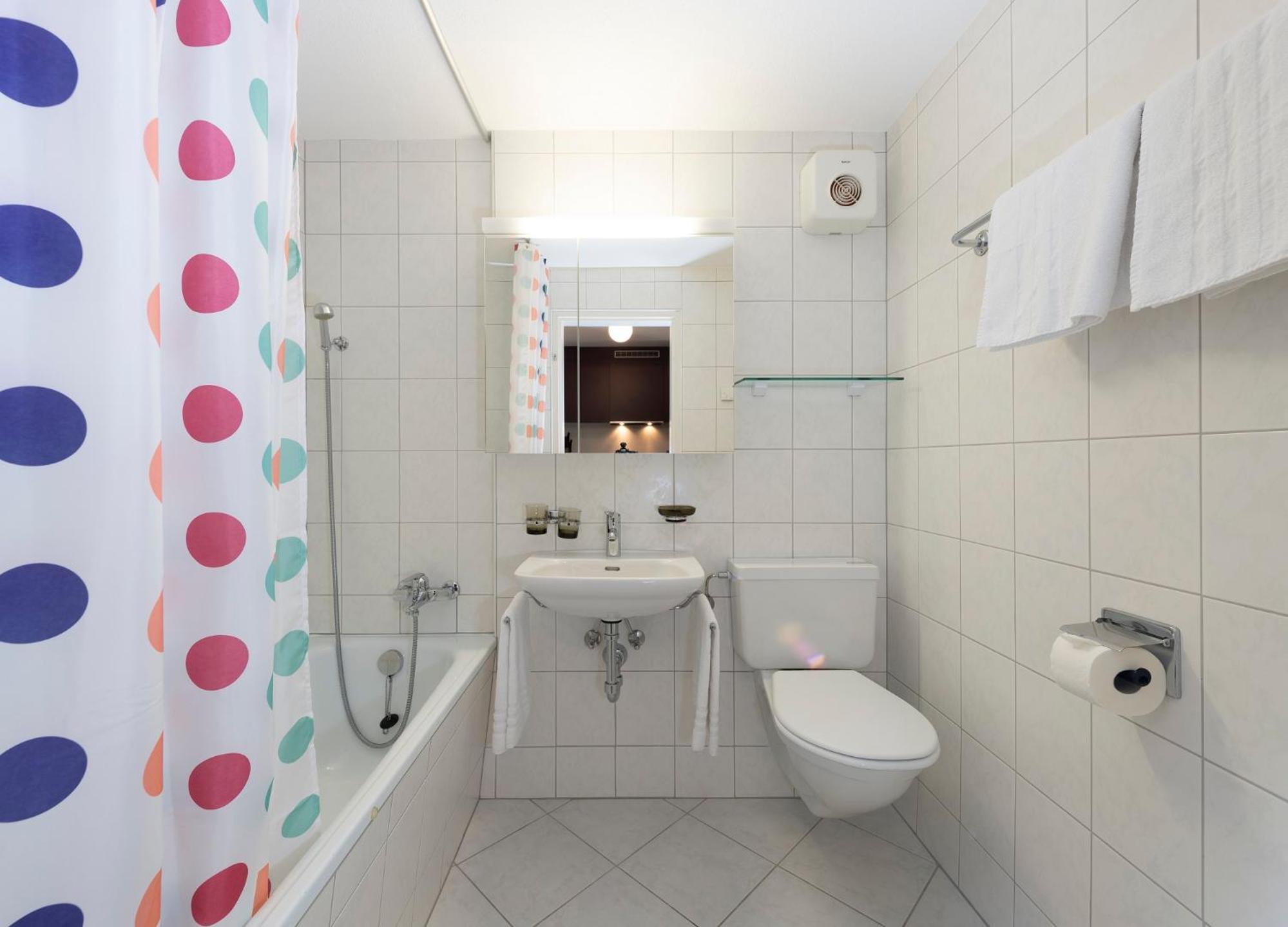 Zuhause in den Alpen Ihre Ferienwohnung mit Hallenbad und Sauna