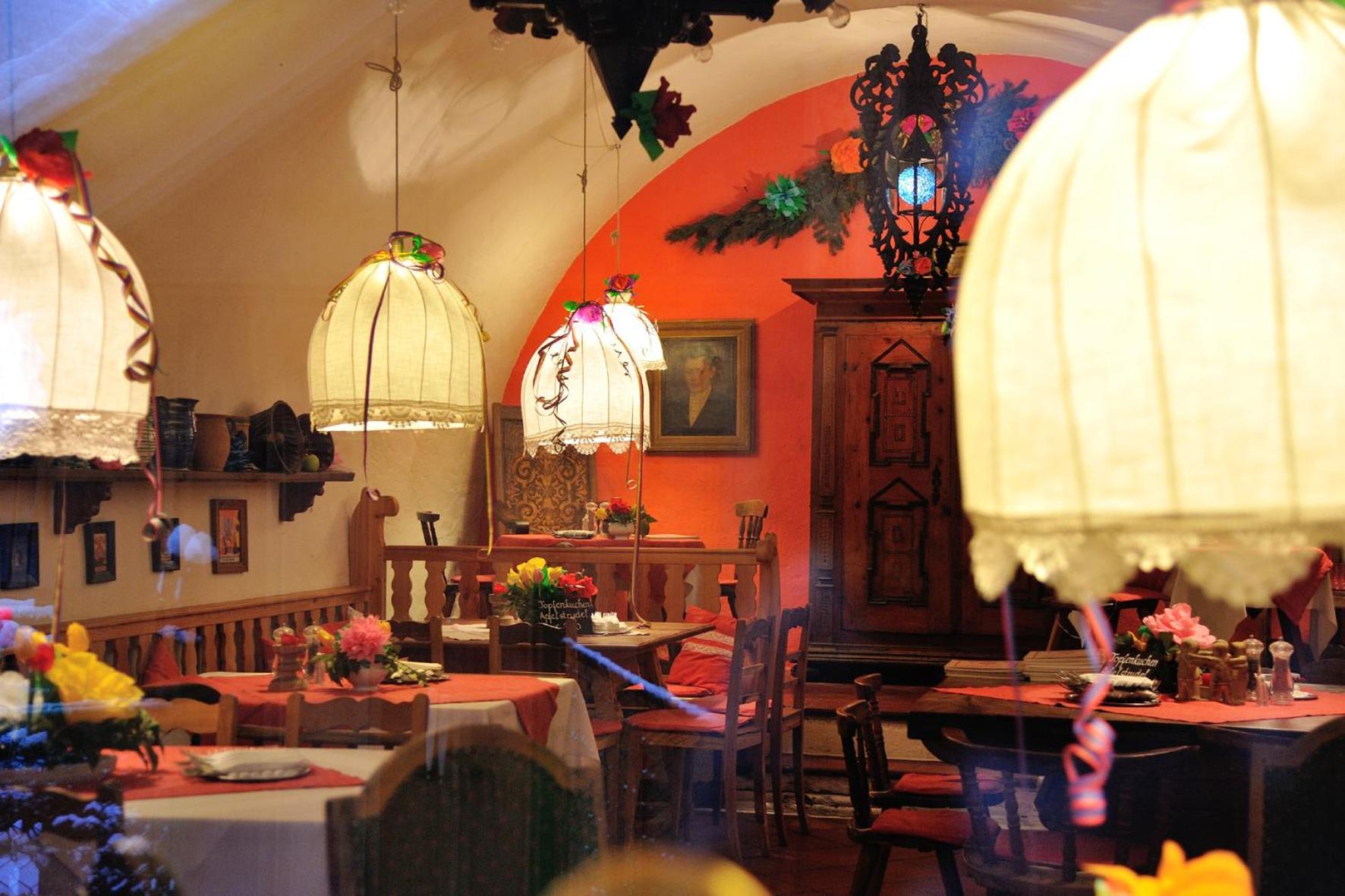 restaurant
