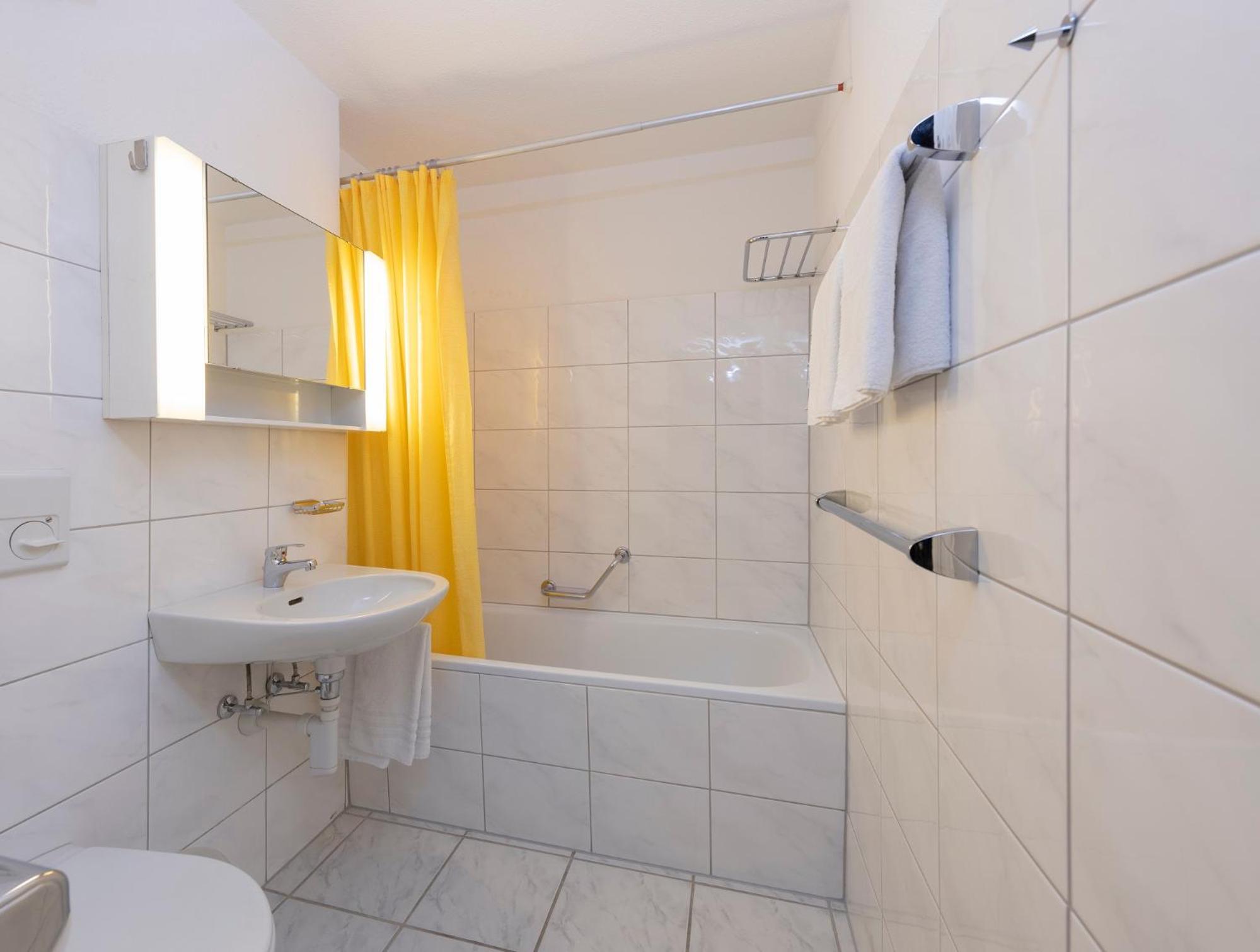 Zuhause in den Alpen Ihre Ferienwohnung mit Hallenbad und Sauna