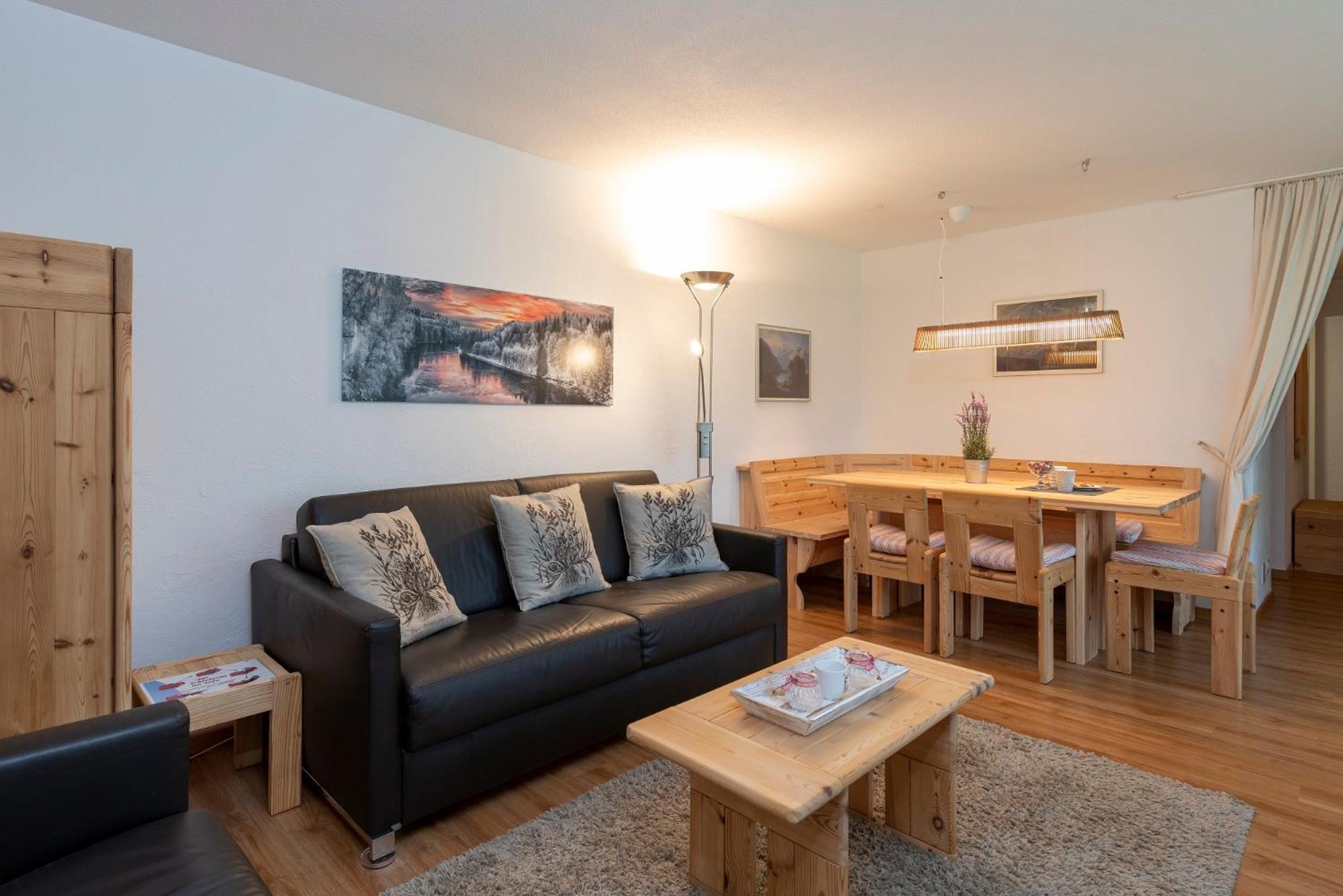 Zuhause in den Alpen Ihre Ferienwohnung mit Hallenbad und Sauna