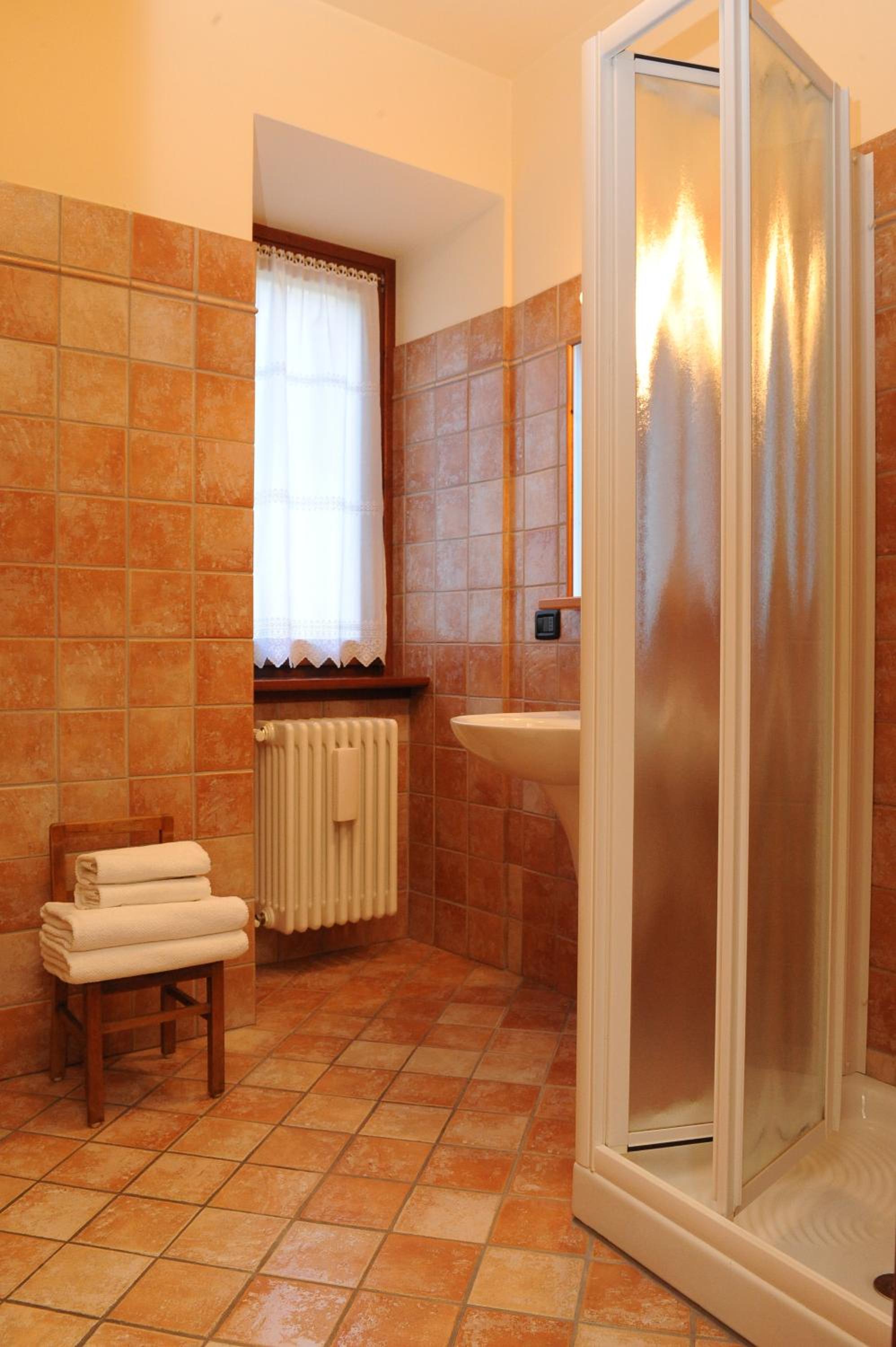 Photo 36