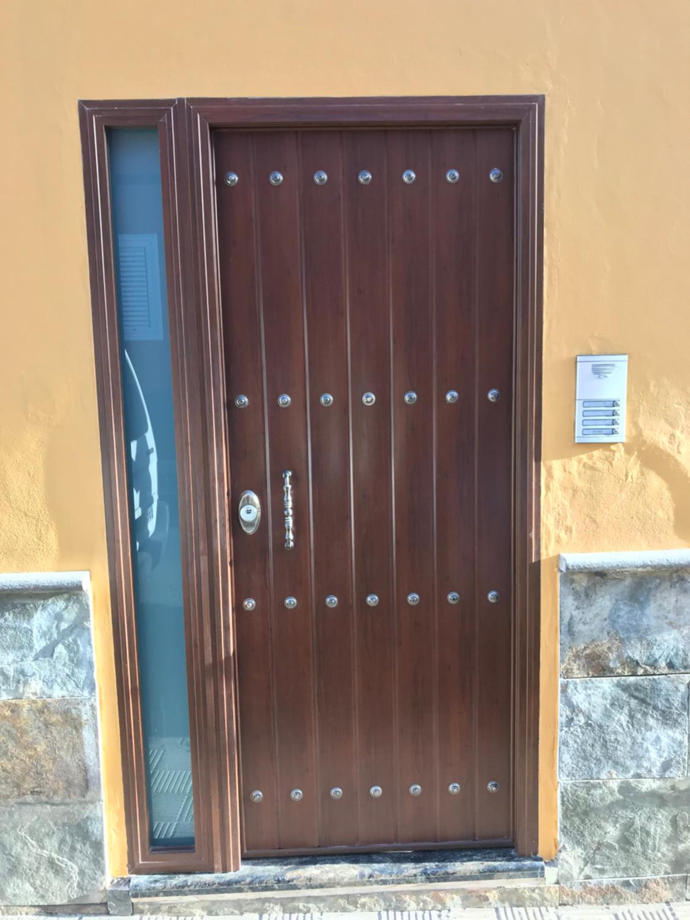Estudio nuevo con baño, cocina y gran terraza