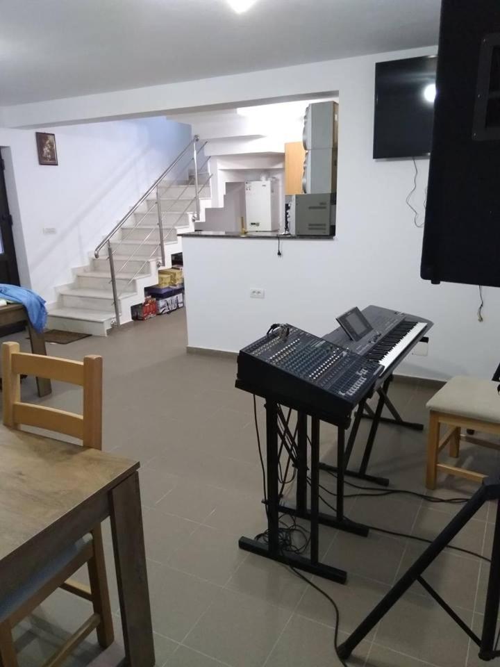 Photo 26