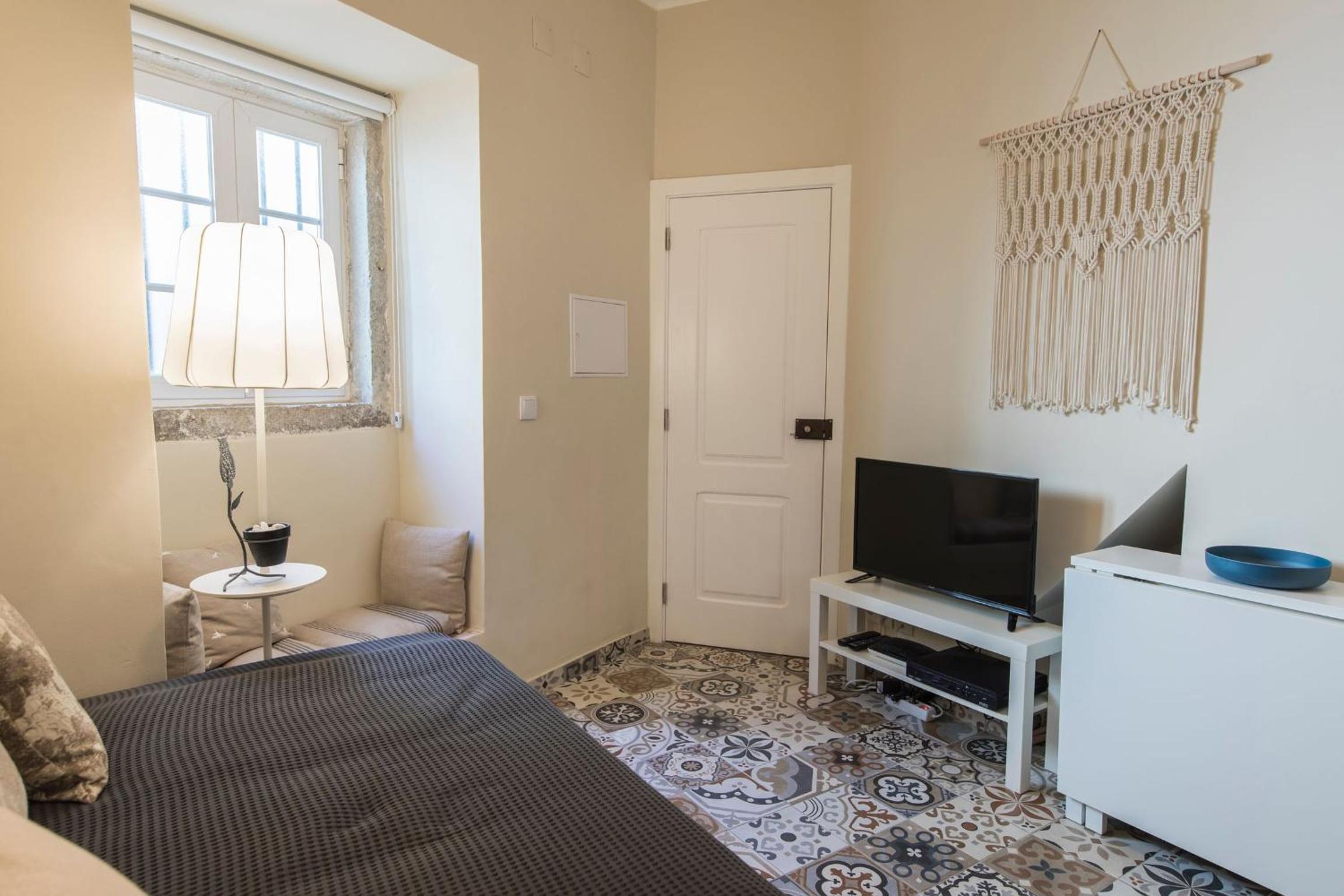 Alfama Cosy Studio view 2