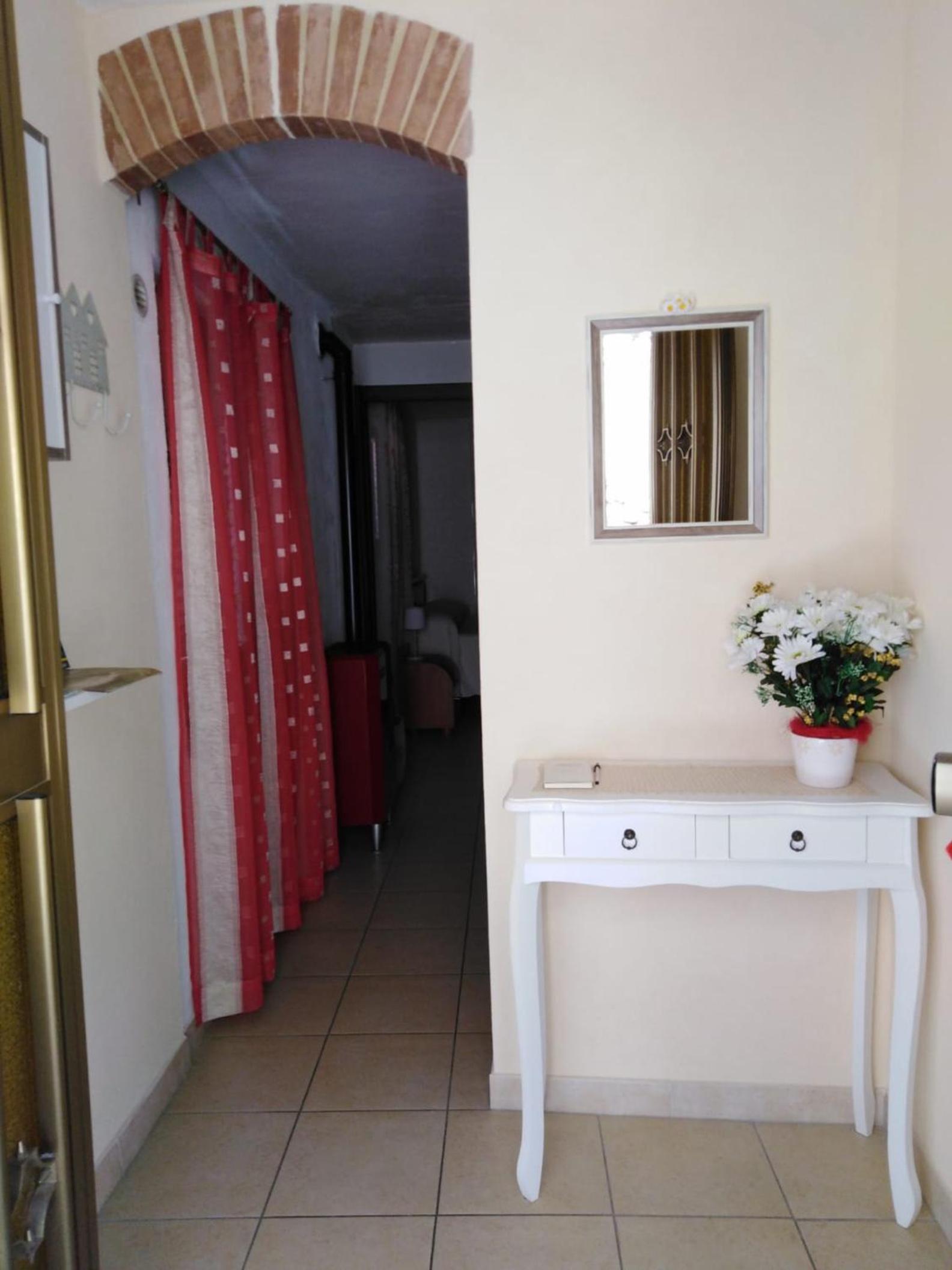Casa Vacanze Margherita - Sasso di Castalda view 2