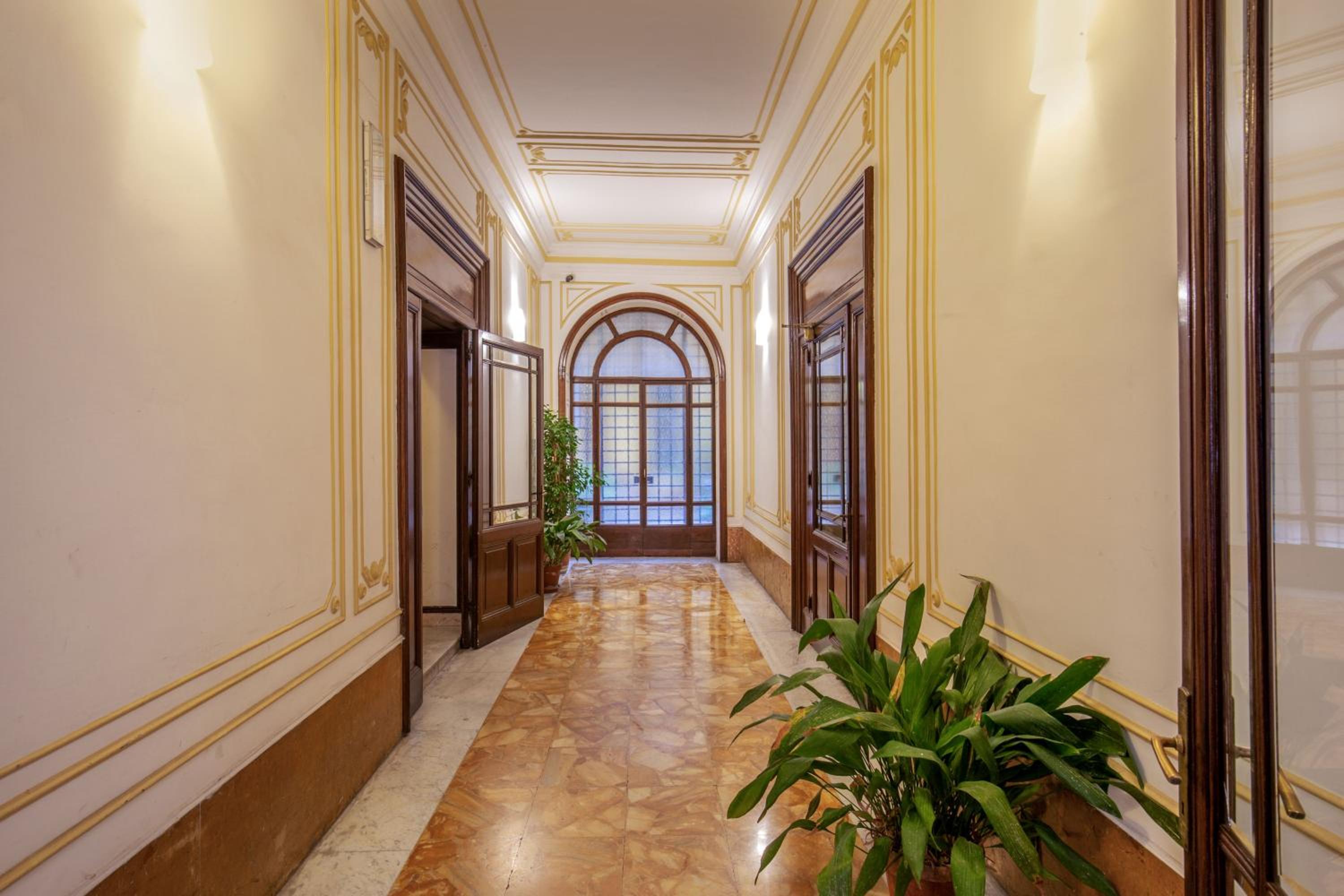 Domus Veneto Rome