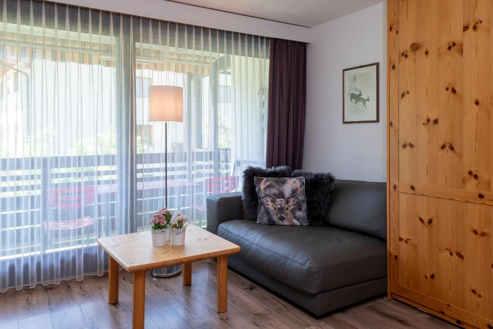 Zuhause in den Alpen Ihre Ferienwohnung mit Hallenbad und Sauna