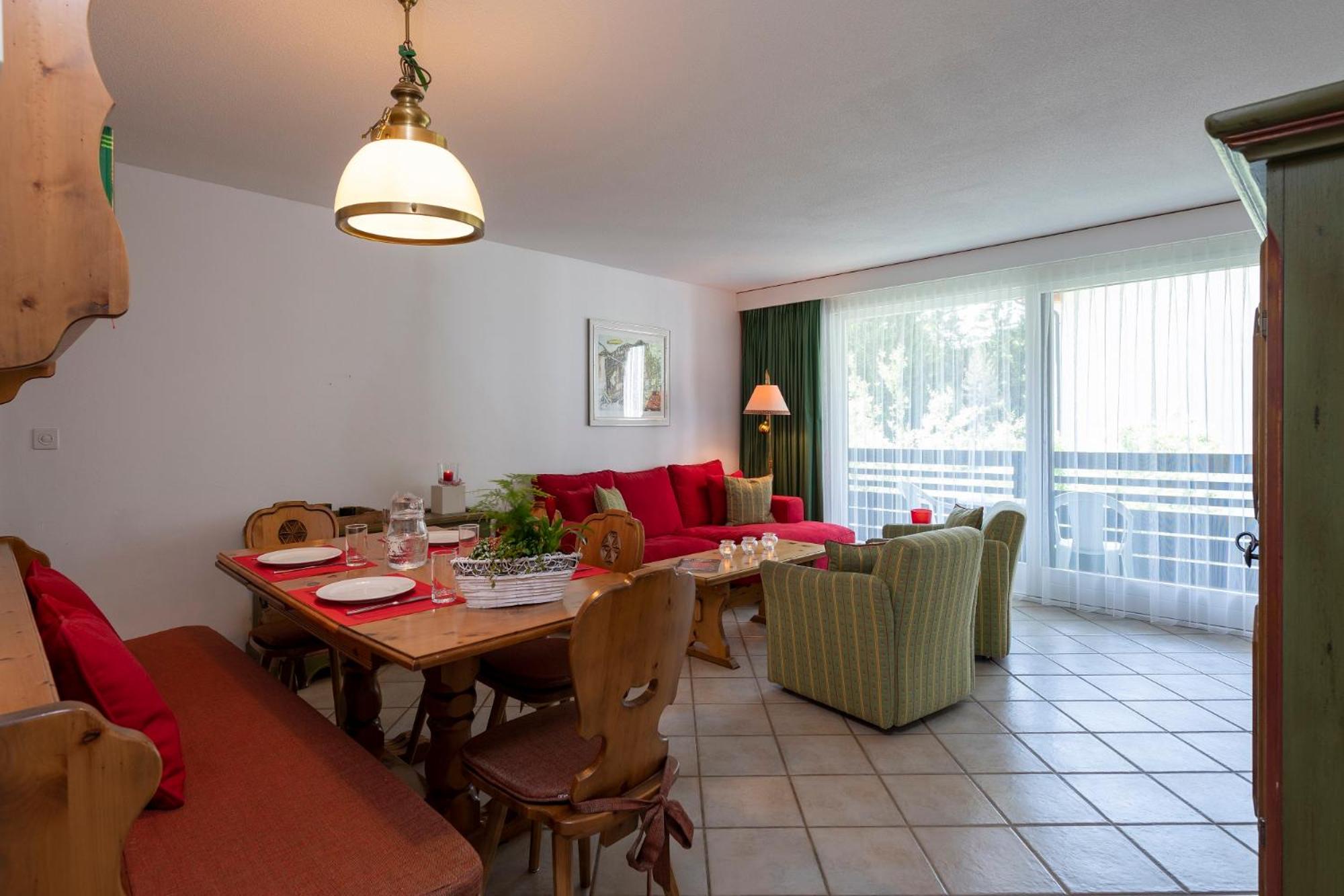 Zuhause in den Alpen Ihre Ferienwohnung mit Hallenbad und Sauna
