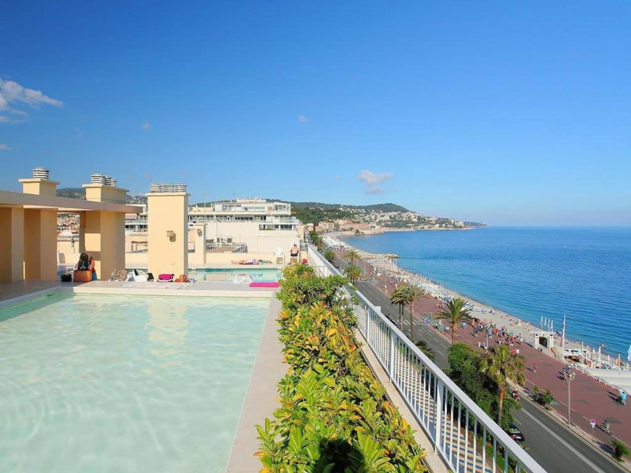 Studio 7 Promenade des Anglais view 2