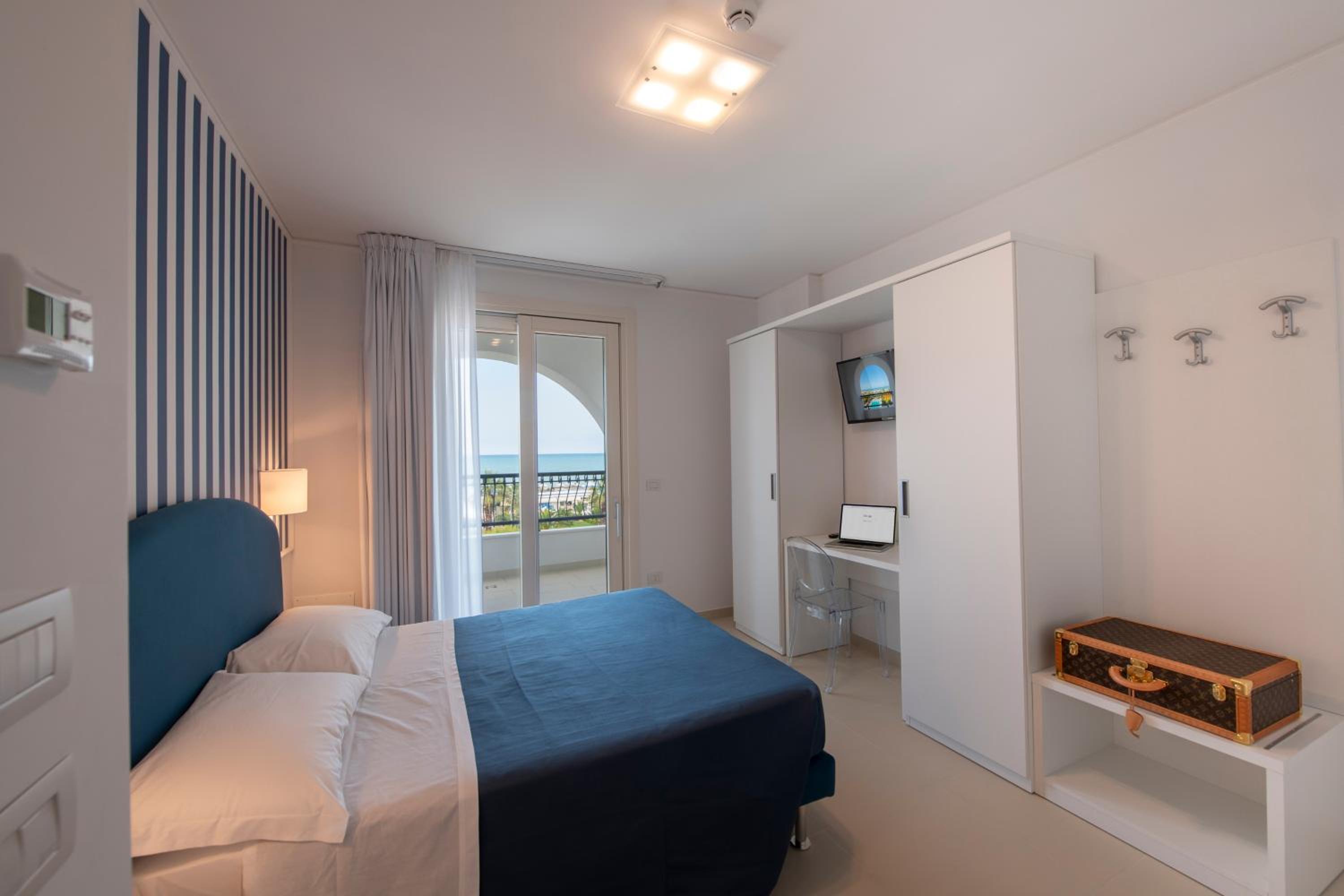 Residence La Villa photo 3