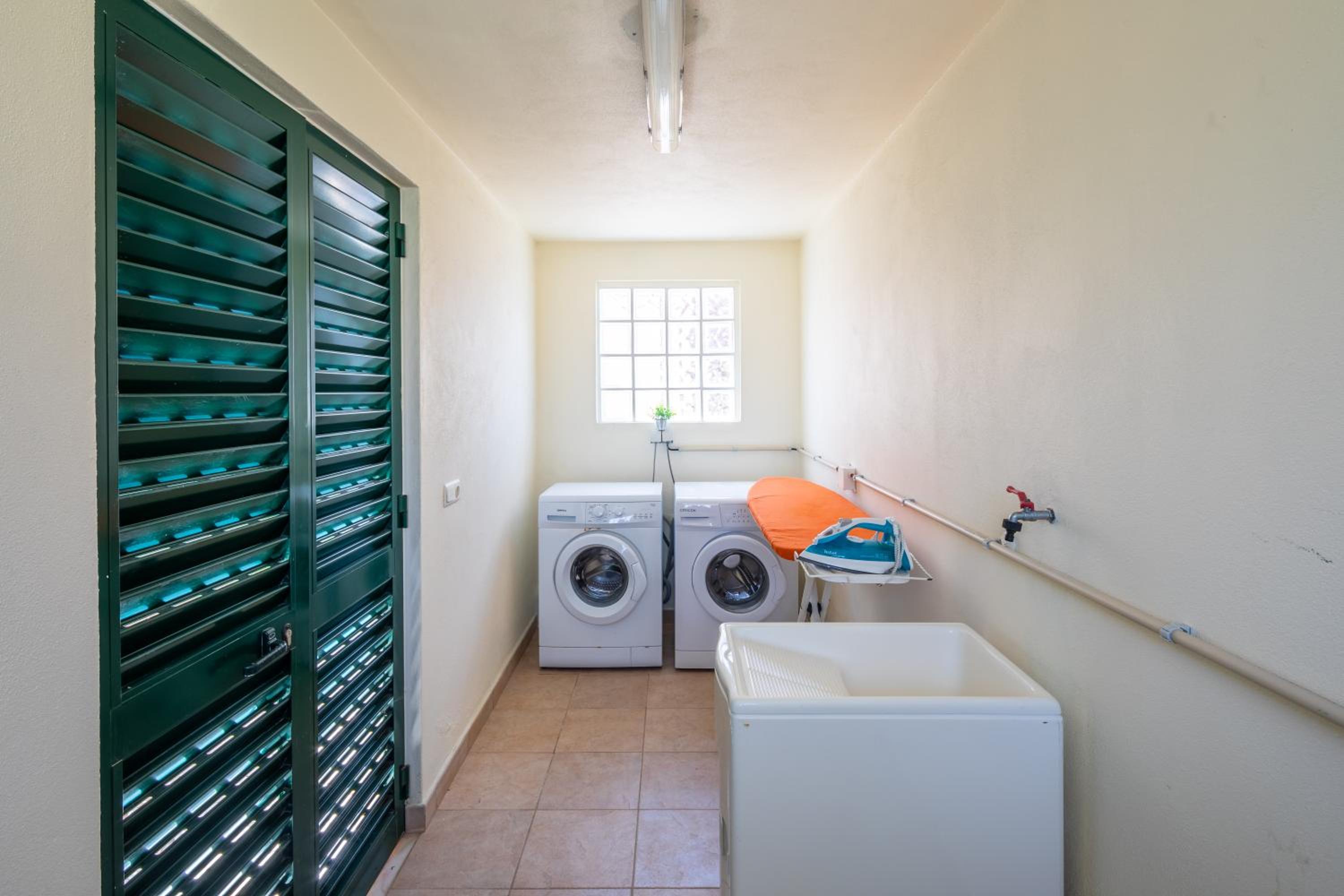 Apartamentos Monte dos Avós, Albufeira by AlgarveBlossom