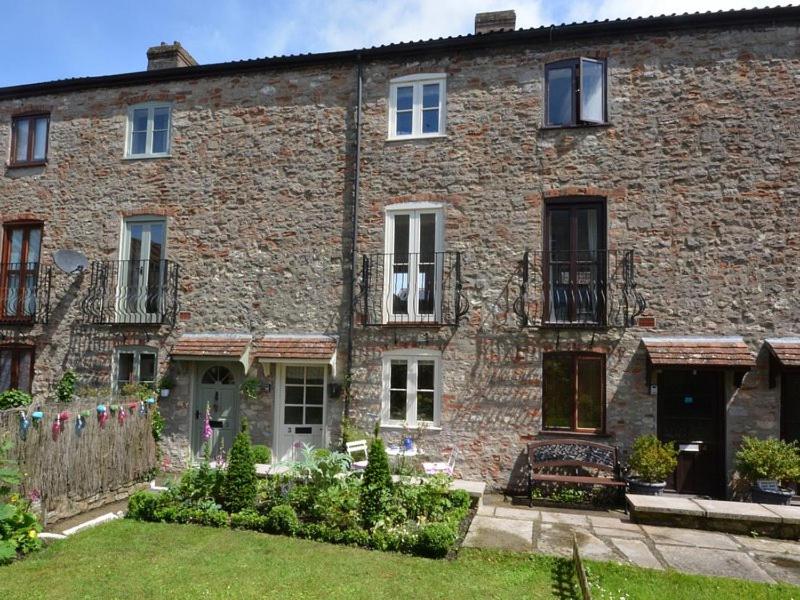St Etheldreda's Cottage, Wells, Somerset view 2