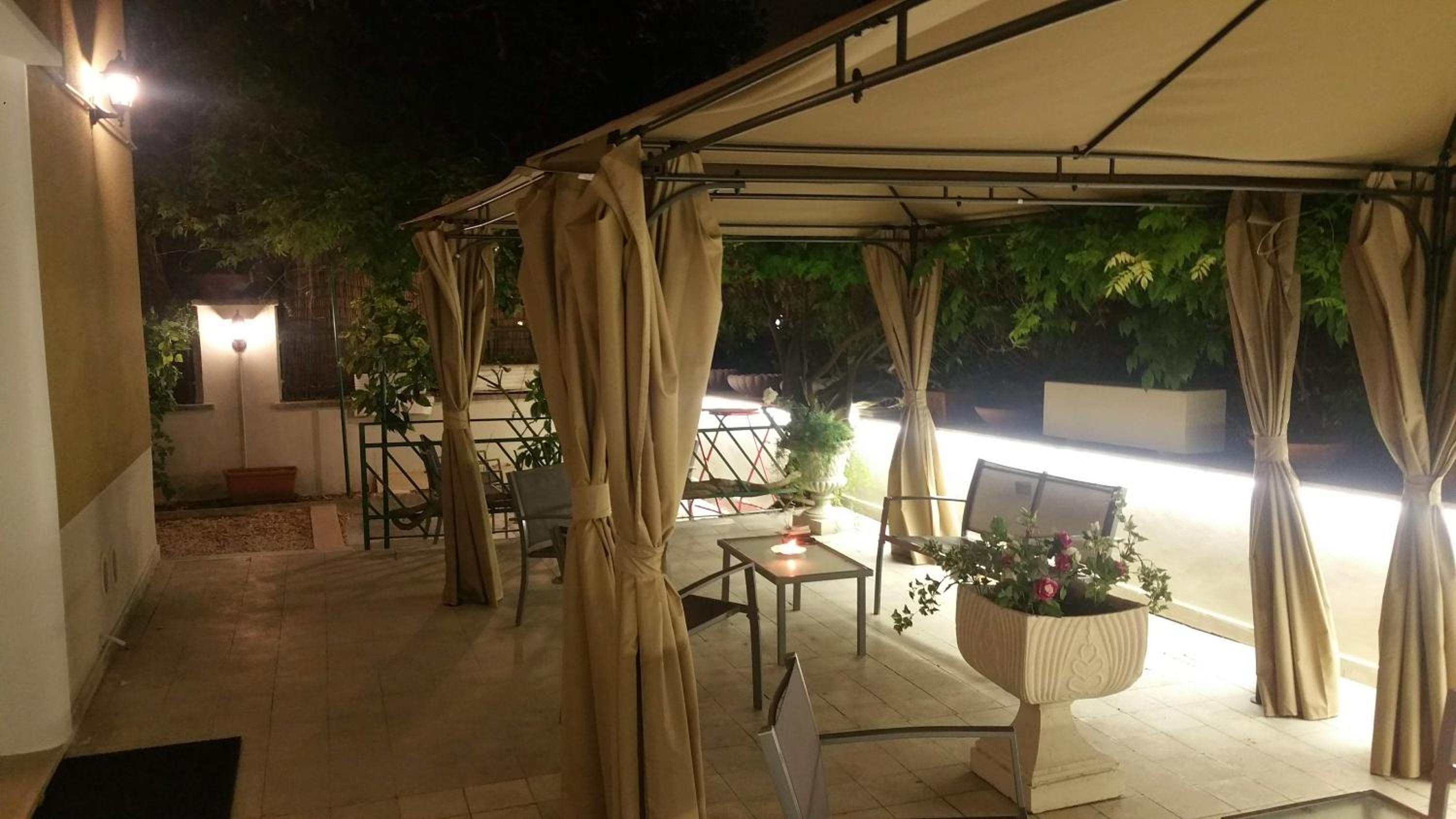 GARDEN HOUSE - Luxury Guest House - Self check-in only — Rome