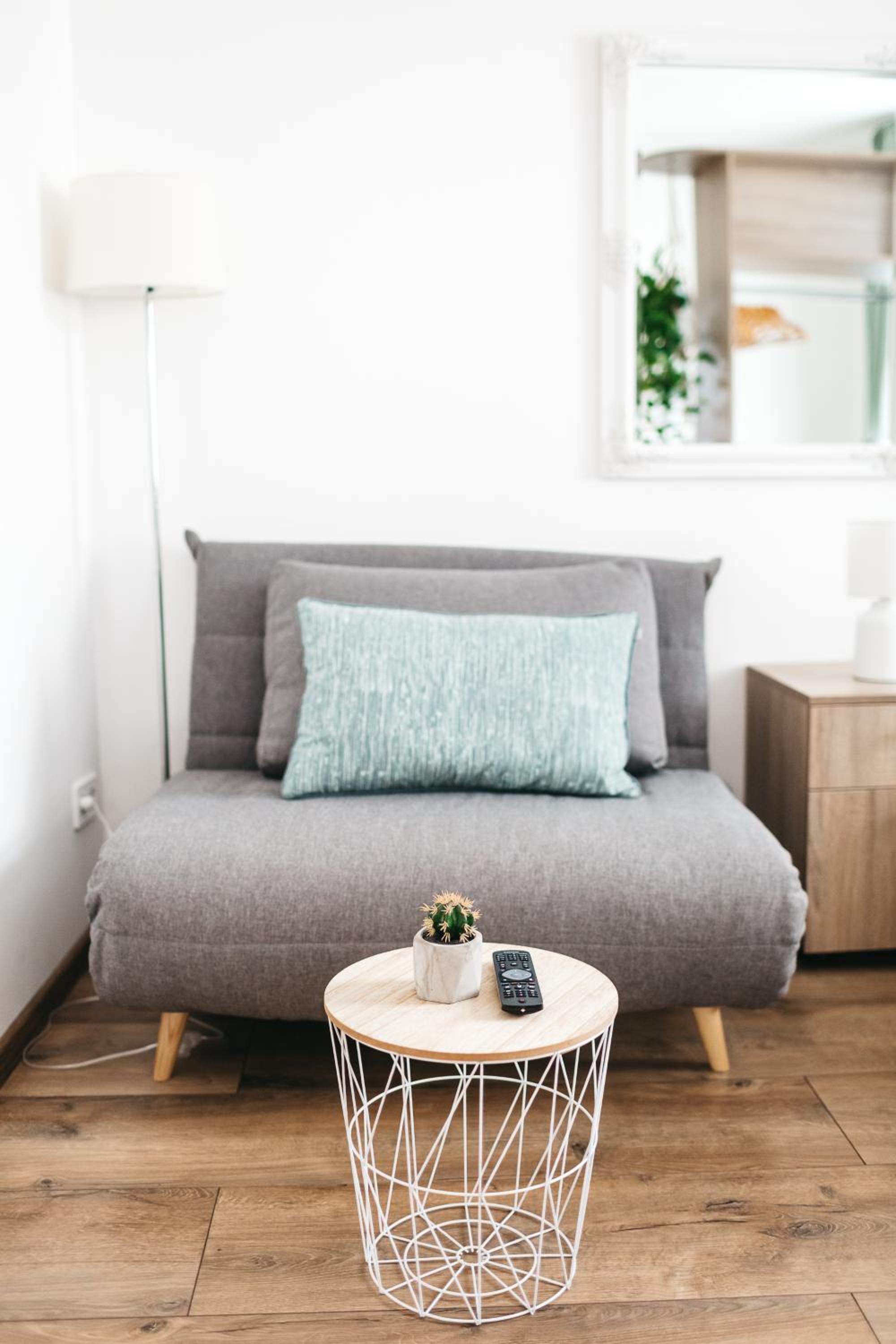 "Green Oasis Apartment"