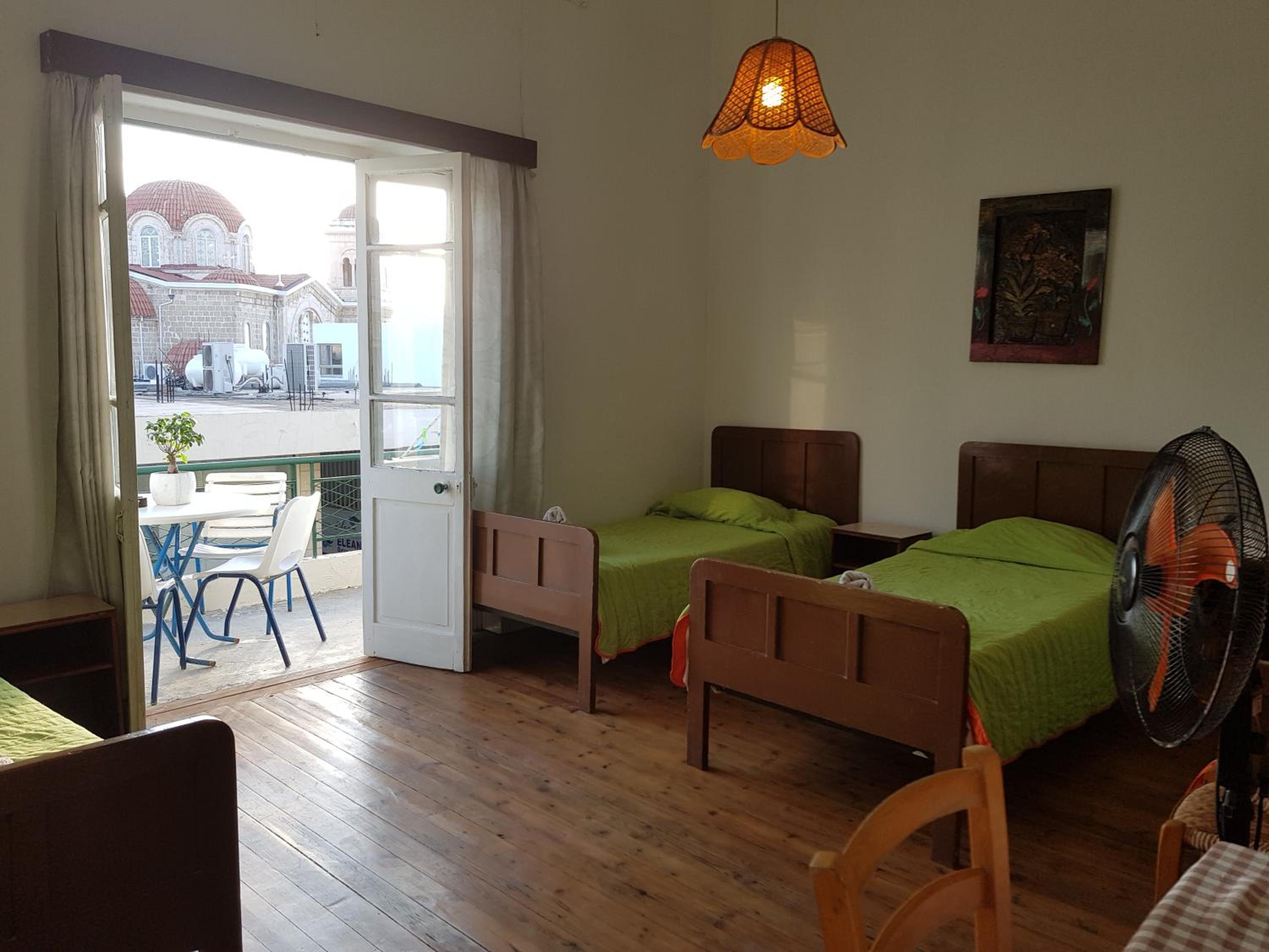 TRIANON Hostel - Central Paphos Old Town view 5