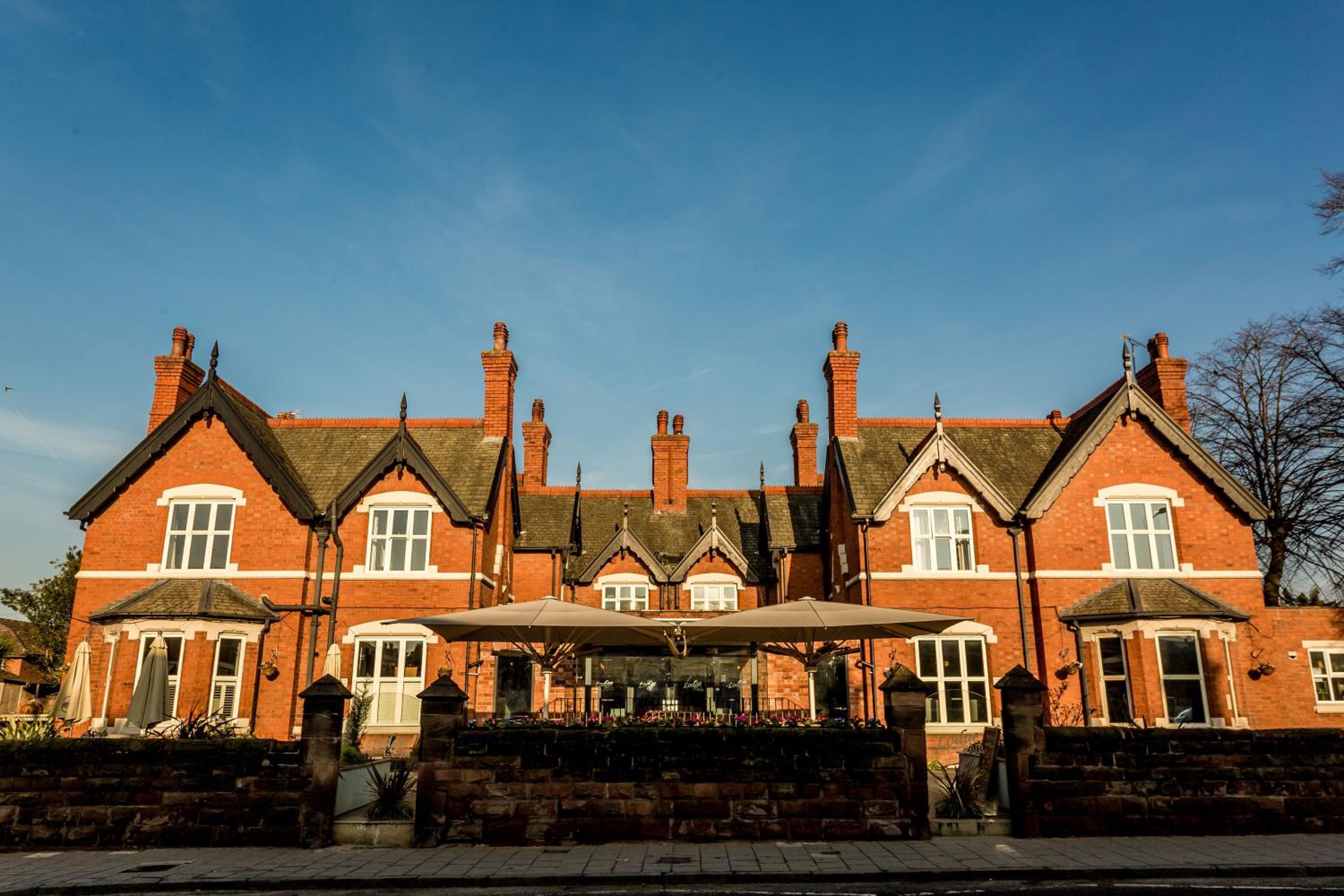 Hotel Bawn Lodge - Image 1