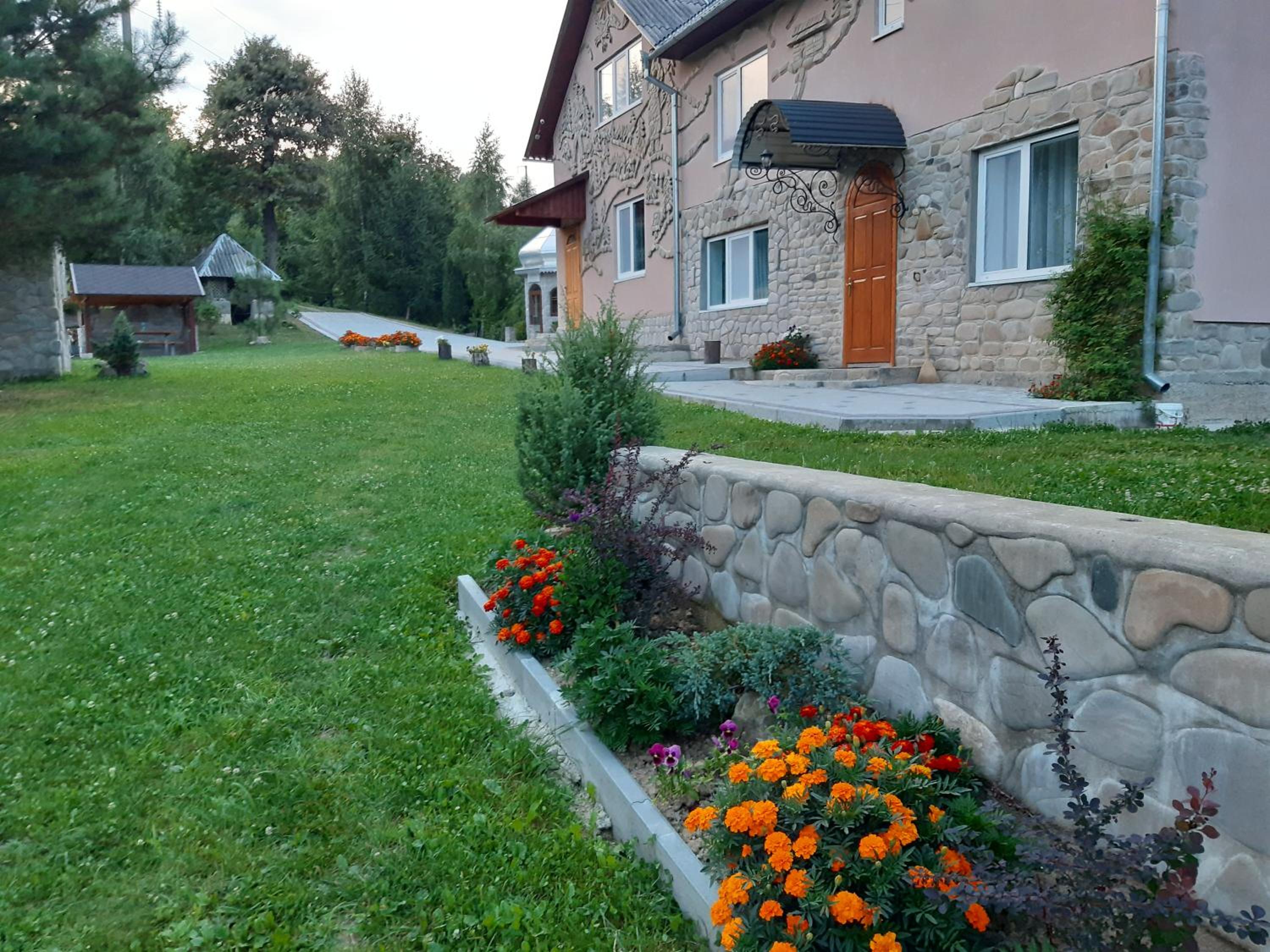 Photo 53