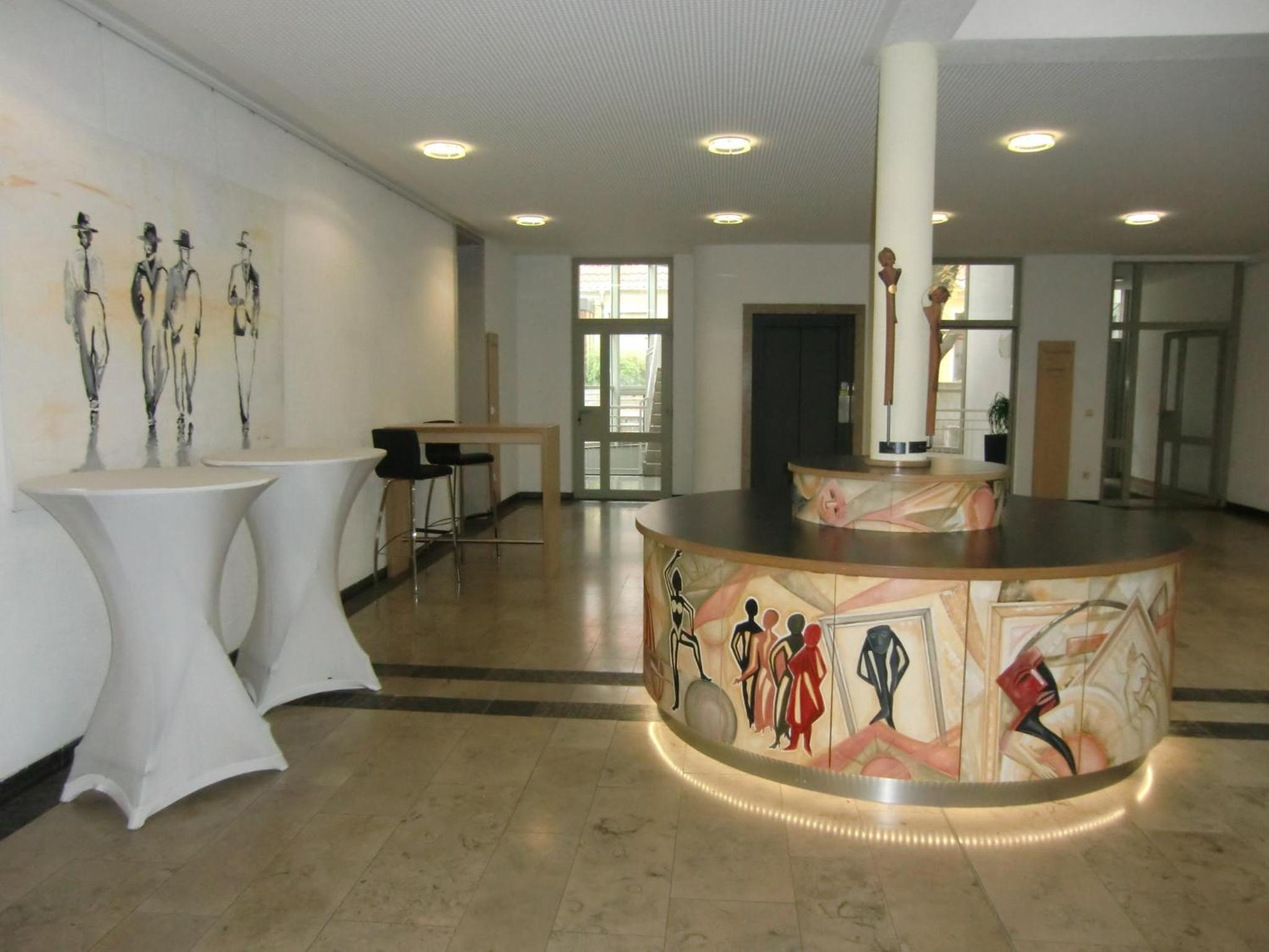 Kolping-Hotel en Schweinfurt — recepcion & lobby