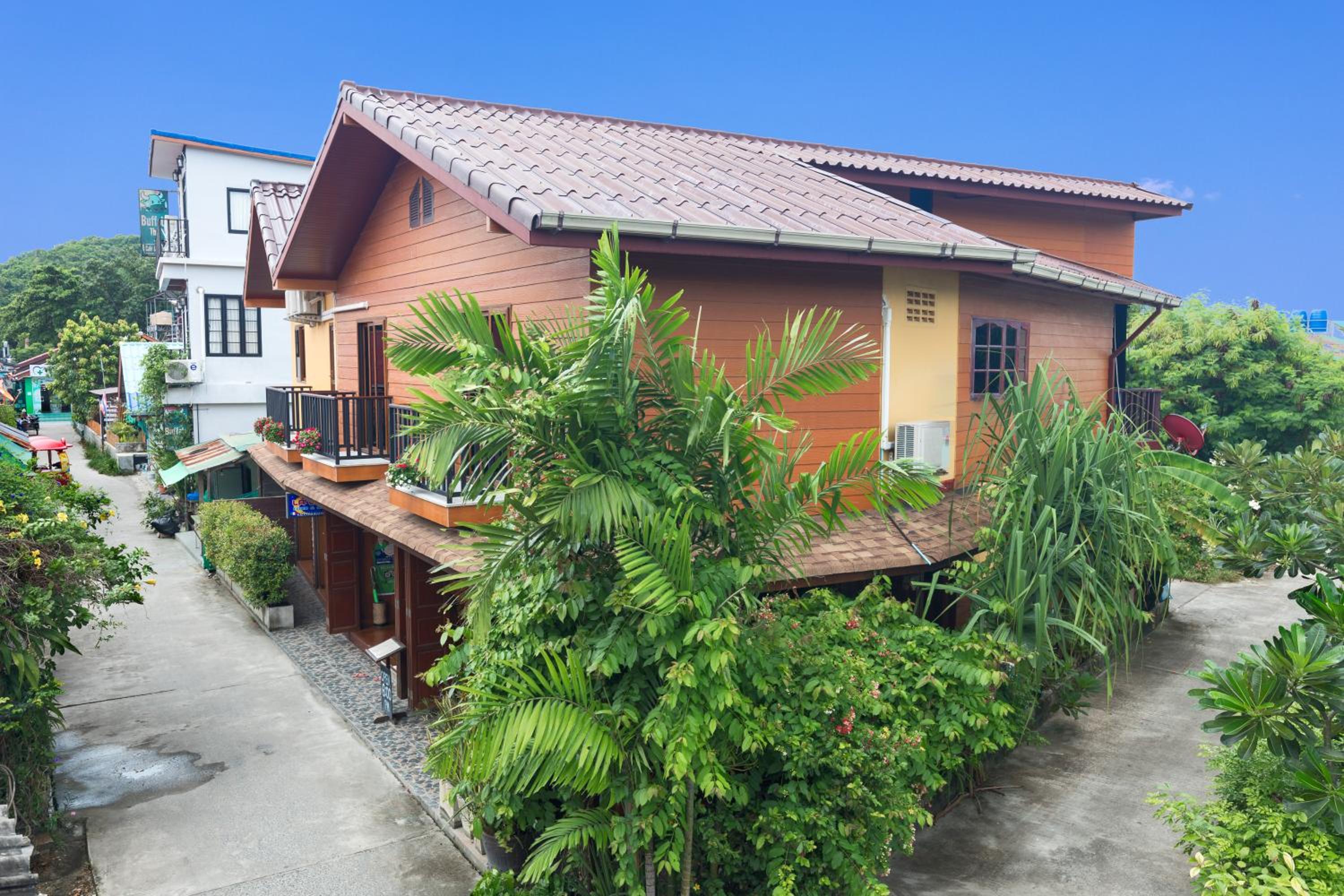 Hotel La Luna Italian Restaurant & Accommodation - Image 1