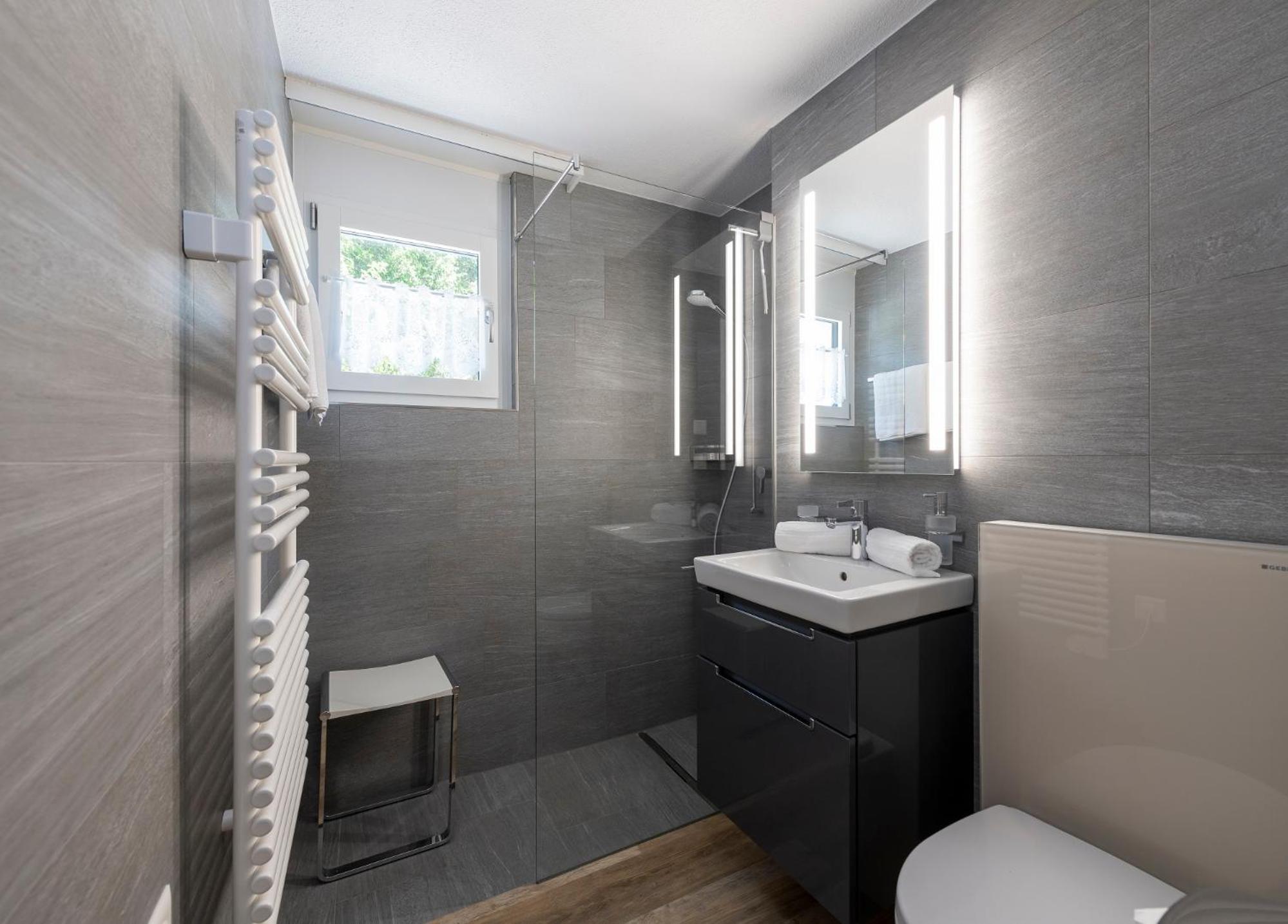 Zuhause in den Alpen Ihre Ferienwohnung mit Hallenbad und Sauna