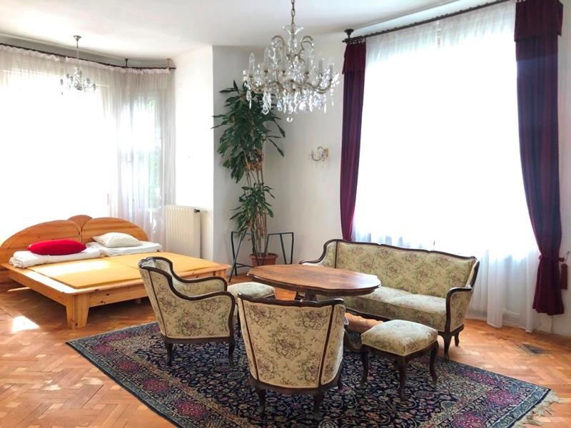 Rooms in Prague-BIG+Comfy