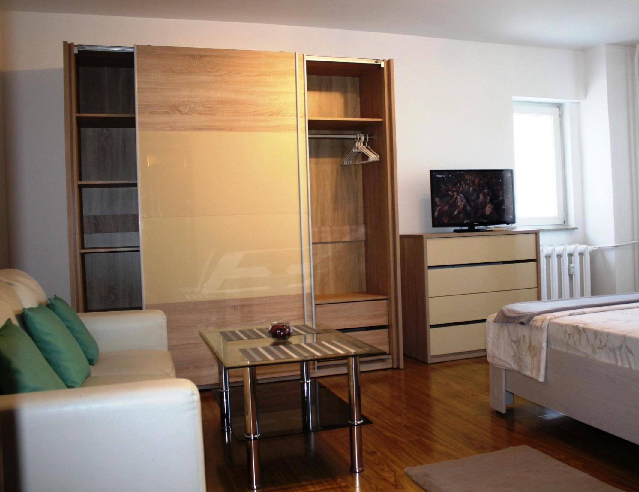 Alba Iulia square, Premium studio 2 view 4