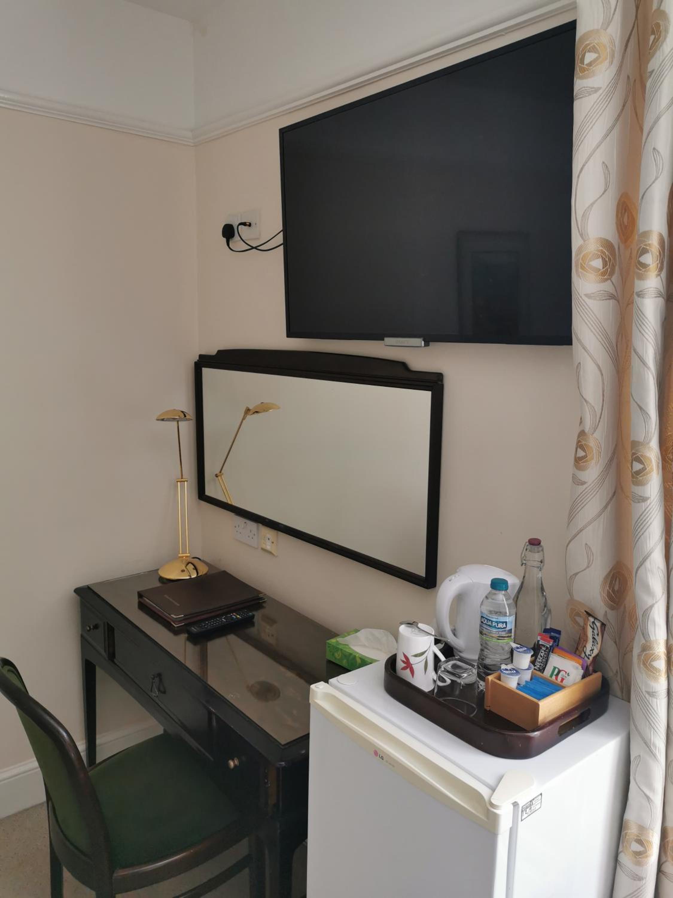 Hatsue Guest House view 2