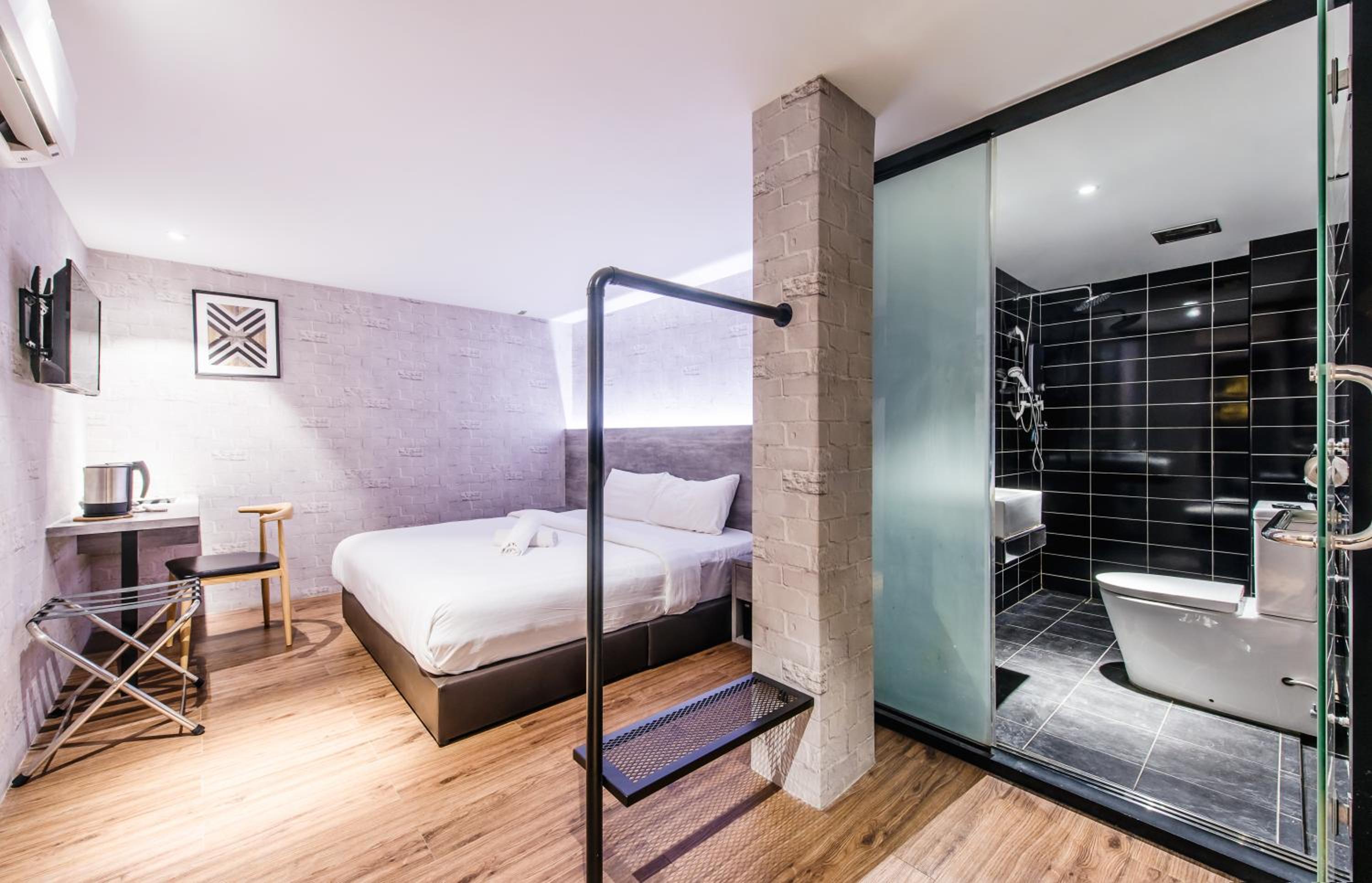 Stella Hotel - Johor Bahru photo 4