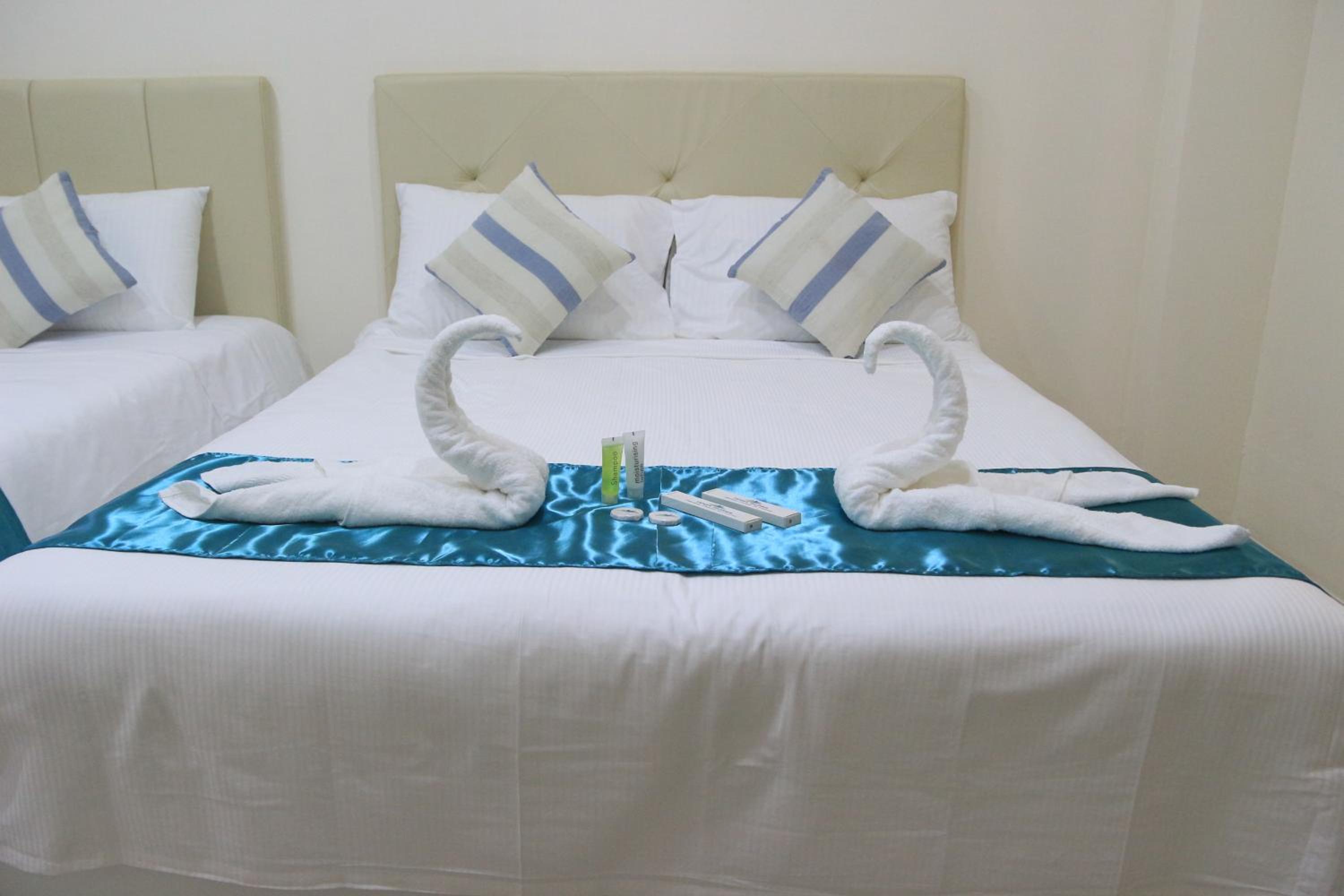RNR Suites