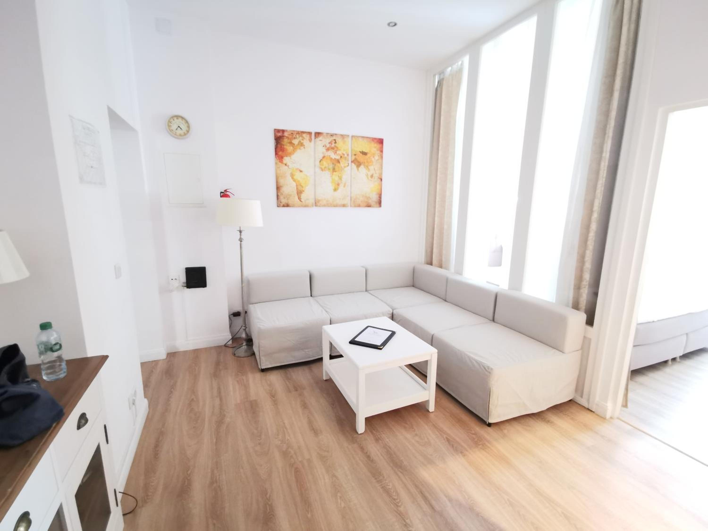 FRITZ by ROCKCHAIR Apartments l SUPERHOST Status l 3 Bedrooms Boxspringbeds 2 Bathrooms 2 Kitchen - Cozy Family & Business Flair welcomes you!