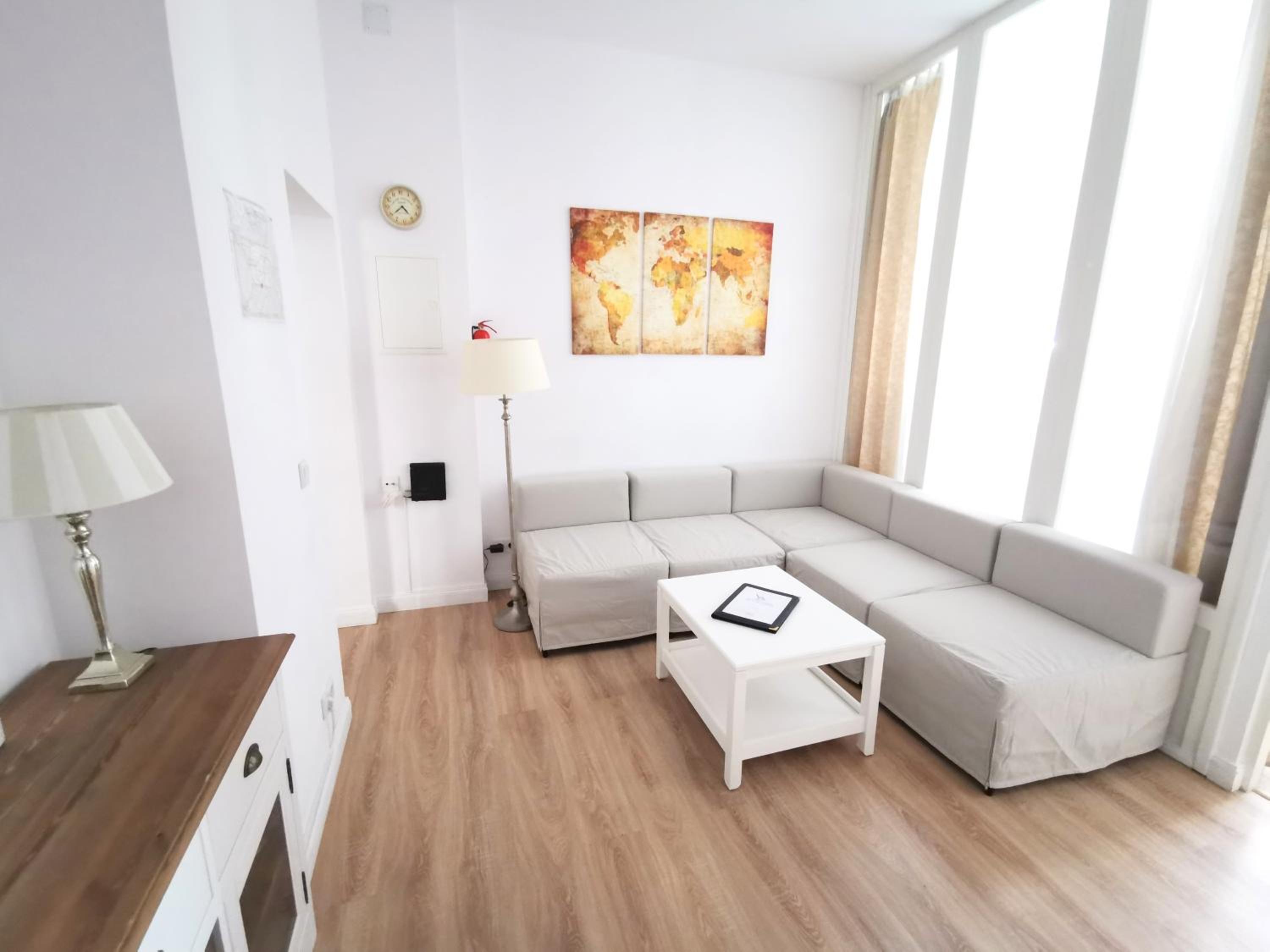 FRITZ by ROCKCHAIR Apartments l SUPERHOST Status l 3 Bedrooms Boxspringbeds 2 Bathrooms 2 Kitchen - Cozy Family & Business Flair welcomes you!