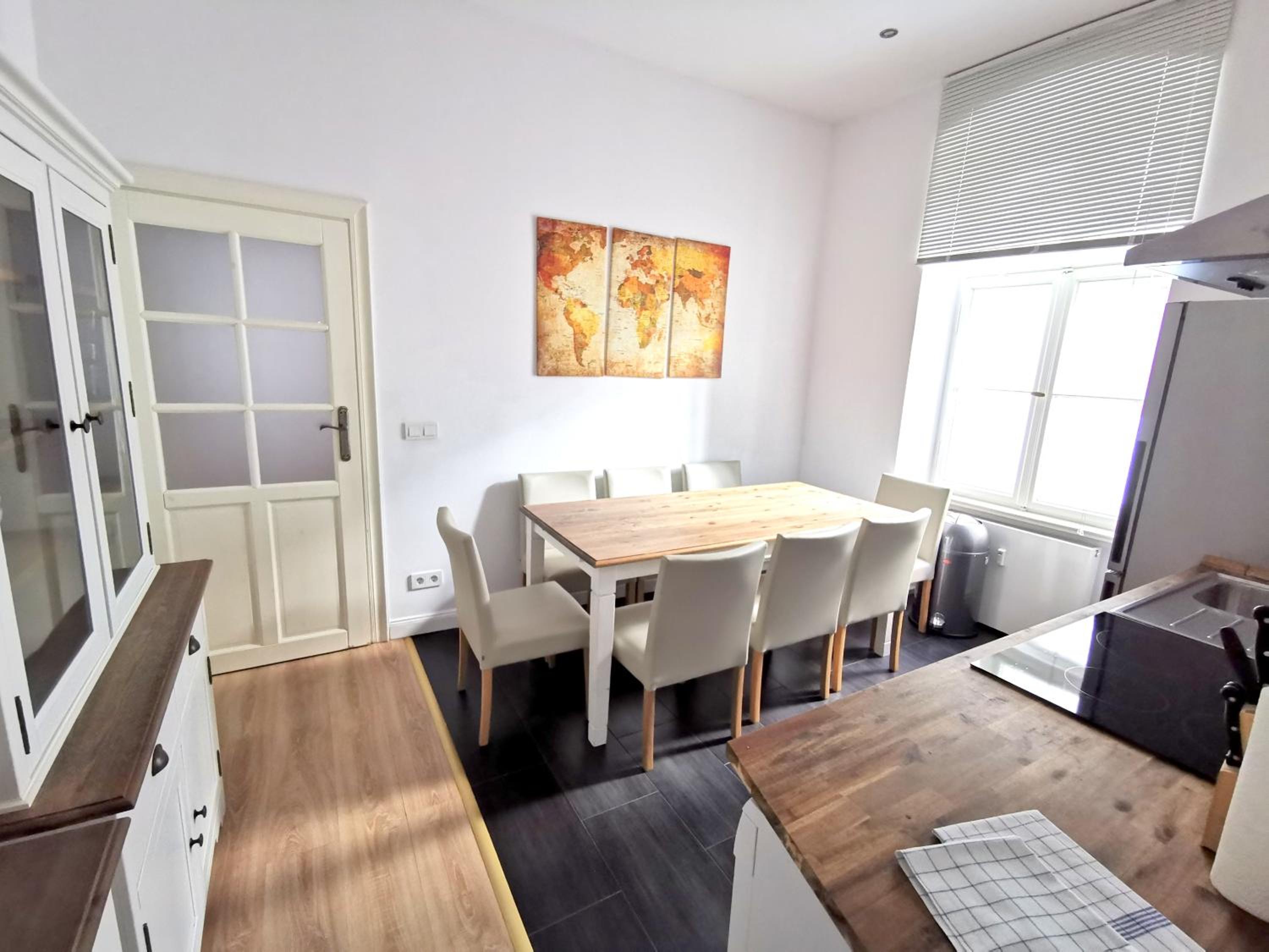 FRITZ by ROCKCHAIR Apartments l SUPERHOST Status l 3 Bedrooms Boxspringbeds 2 Bathrooms 2 Kitchen - Cozy Family & Business Flair welcomes you!
