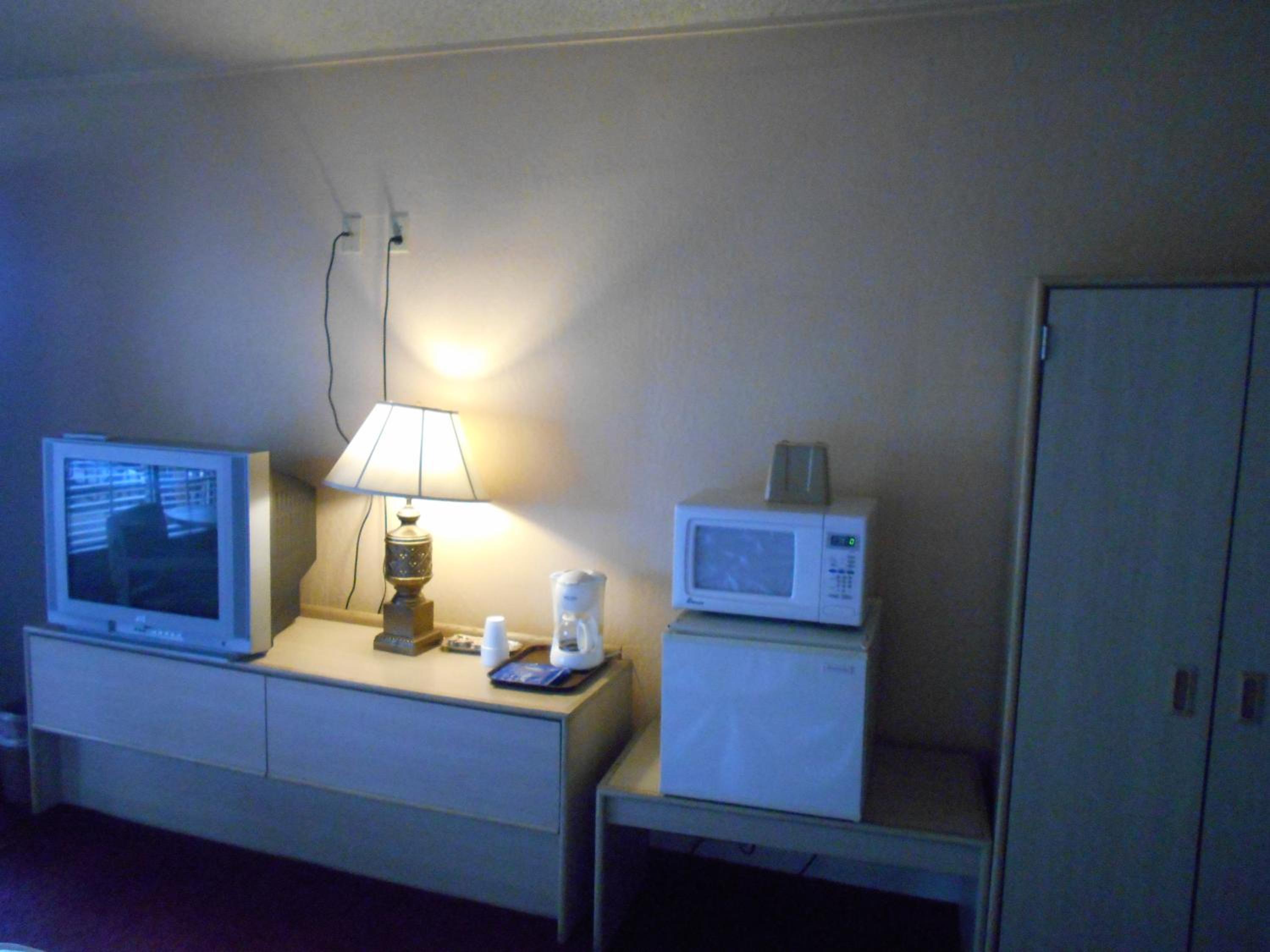Reno Vacations - Victorian Inn - Property Image 5