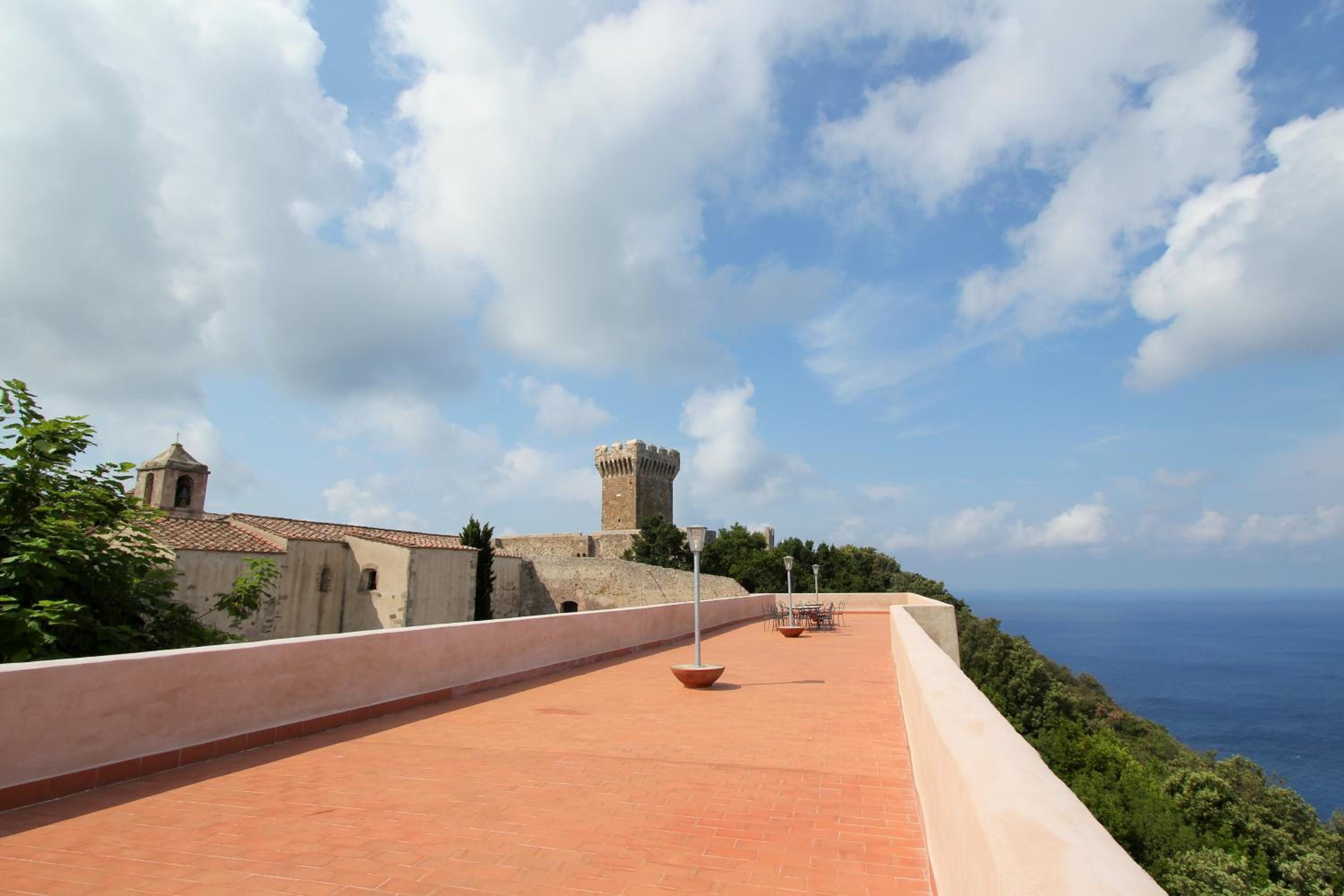 Castello di Populonia VILLA A MARE view 5