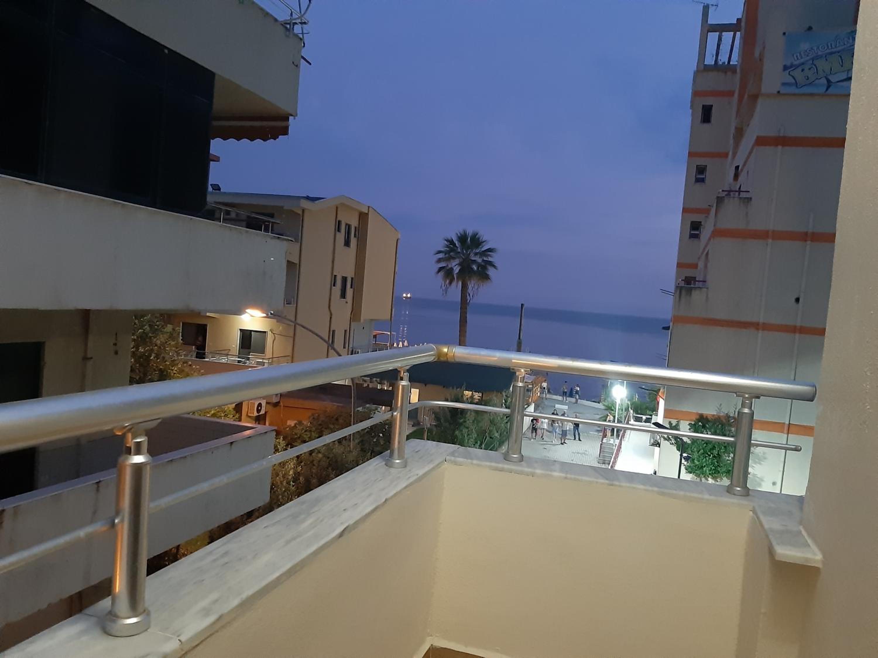 Amras house