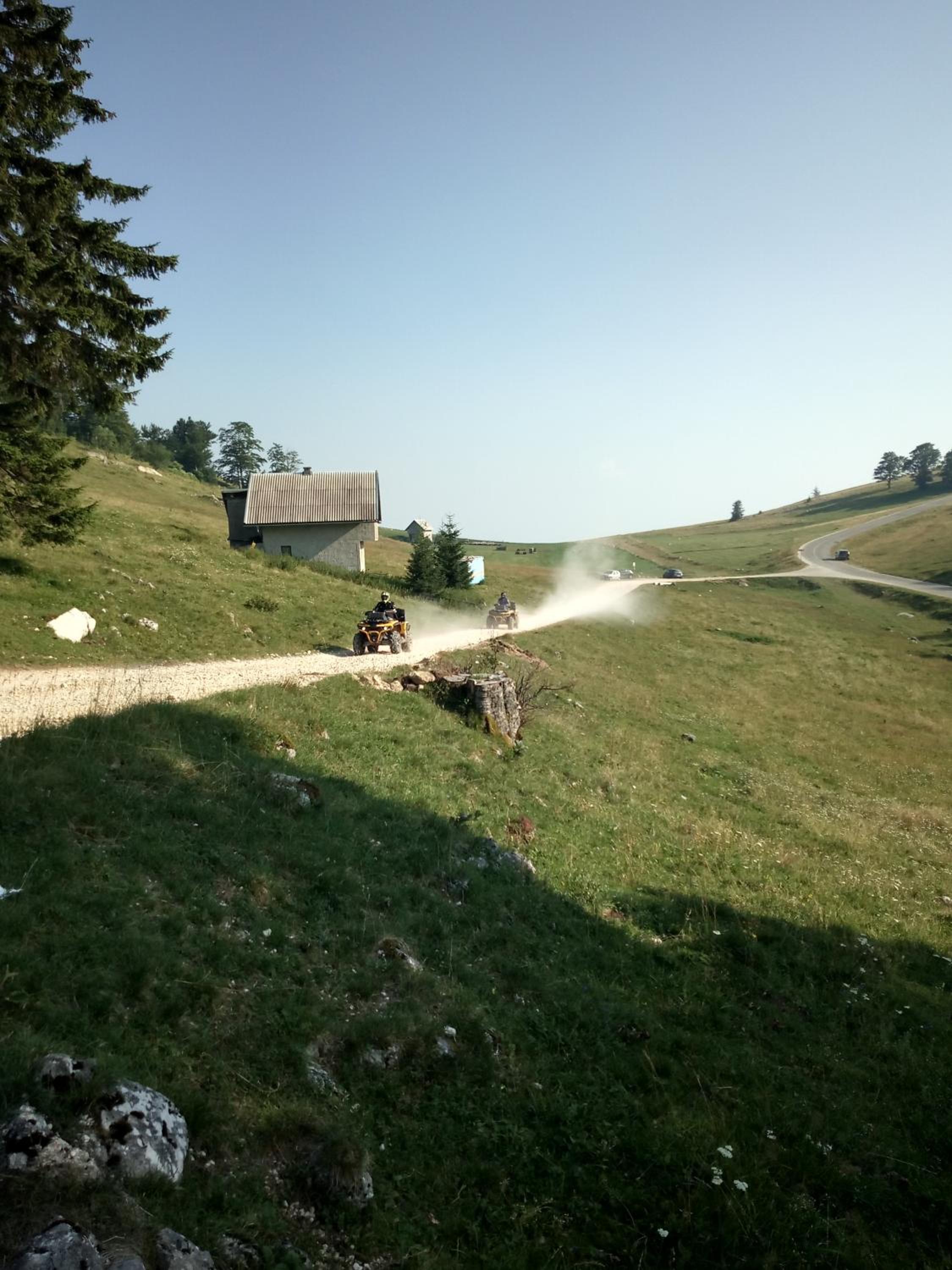 Photo 43