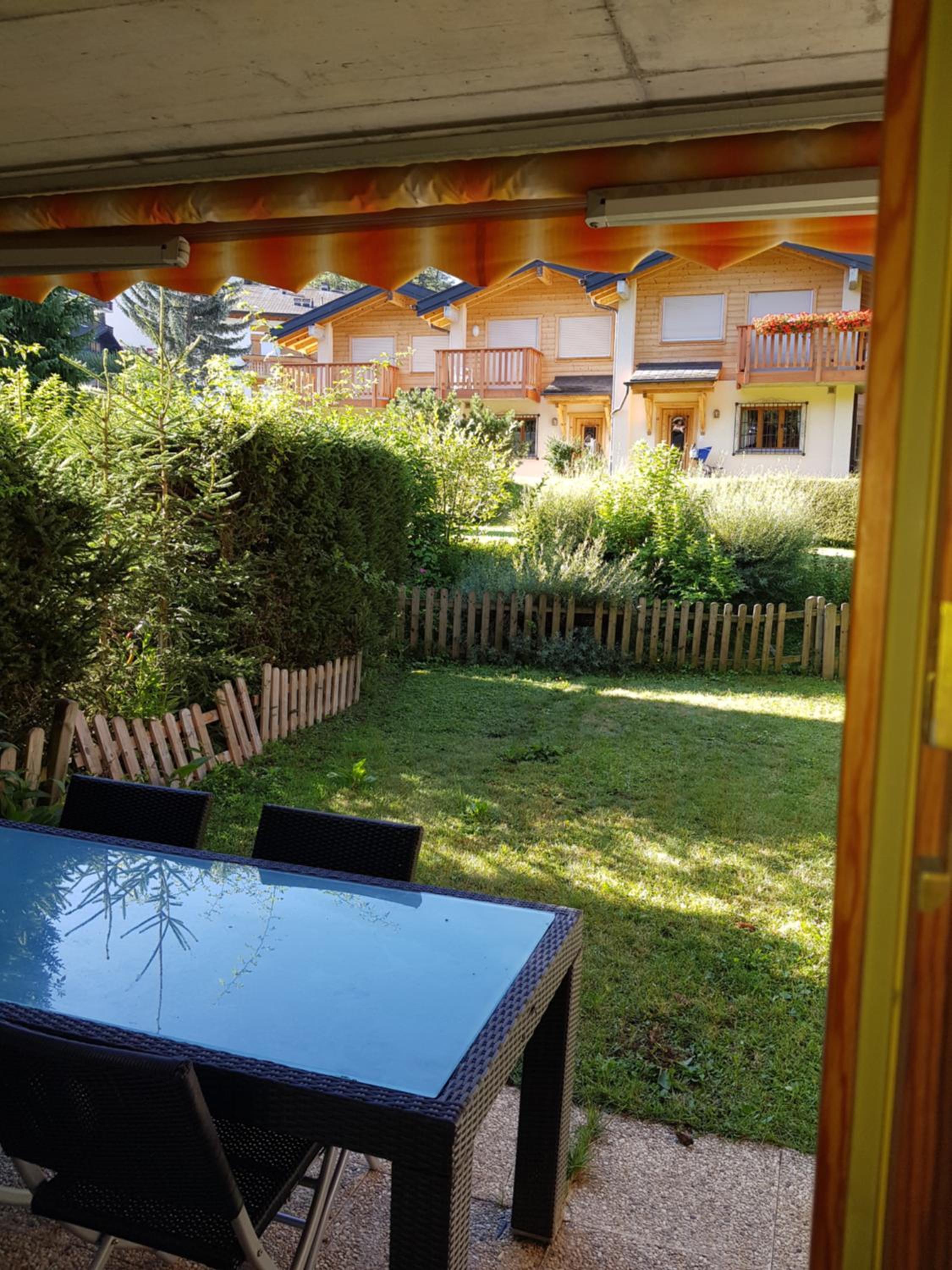 Rue de Bel-Aube Chalet Joli 10 view 5