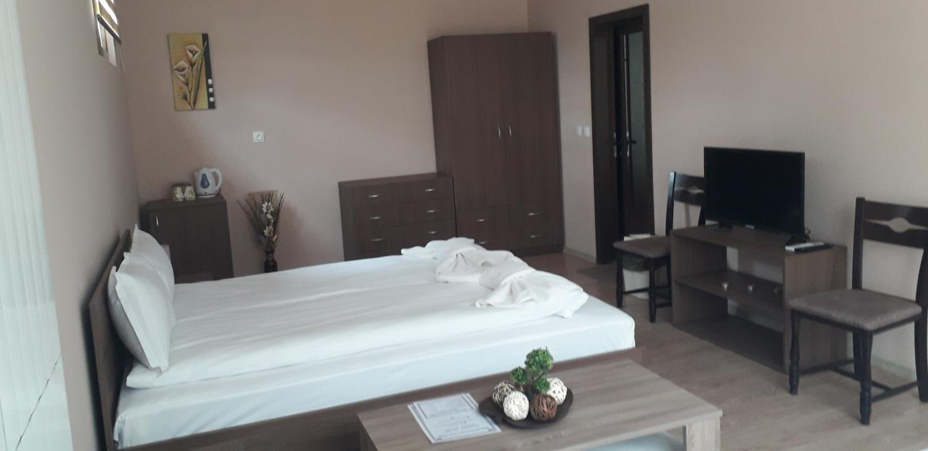 Guest House Ideal