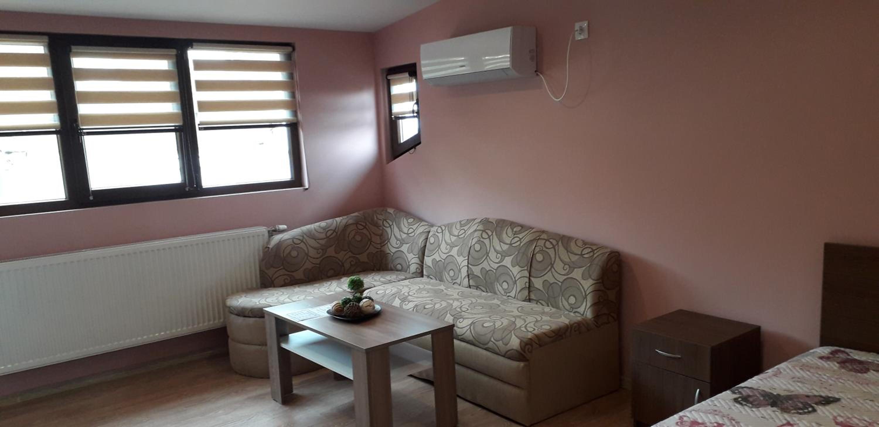 Guest House Ideal