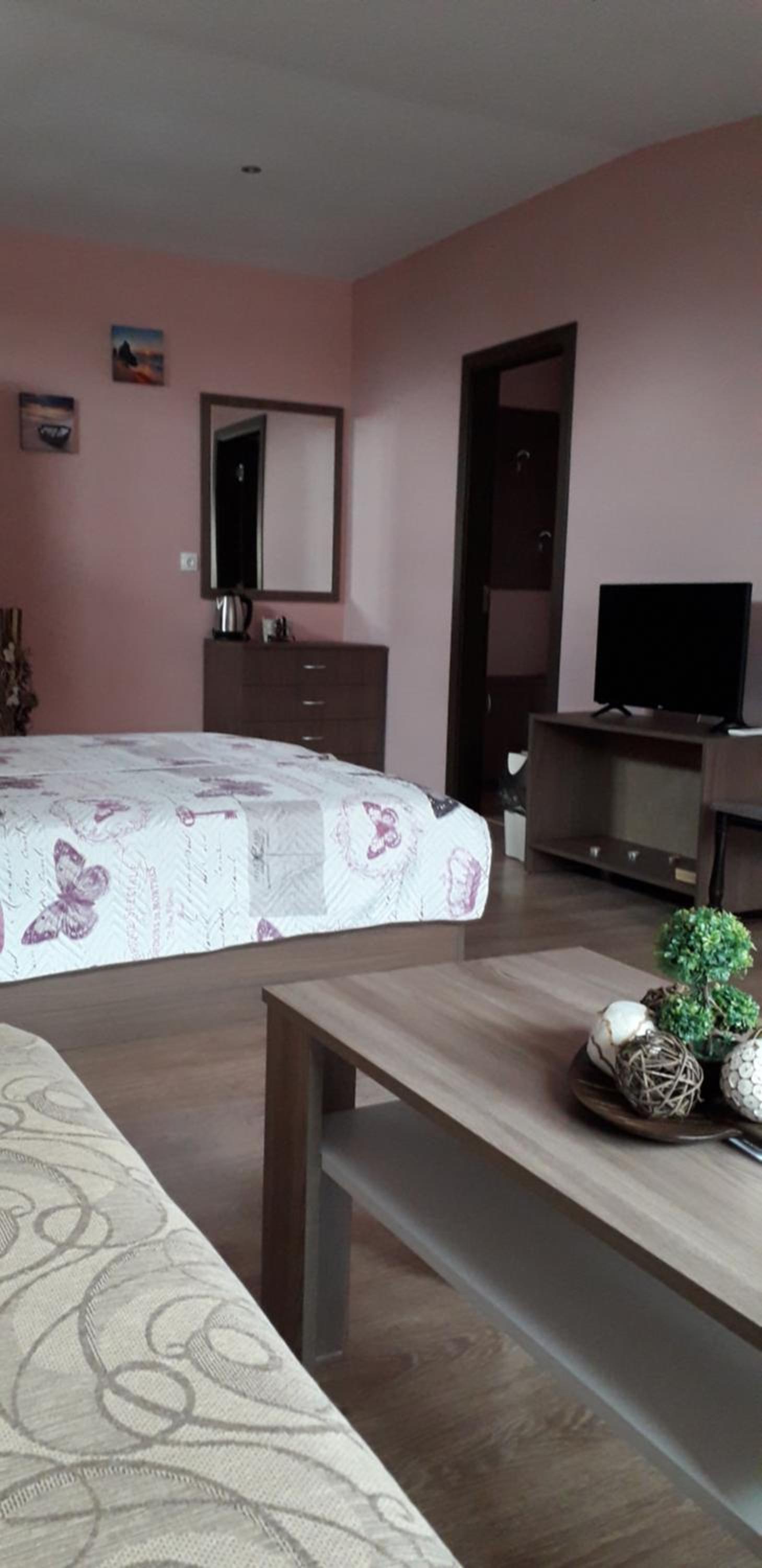Guest House Ideal