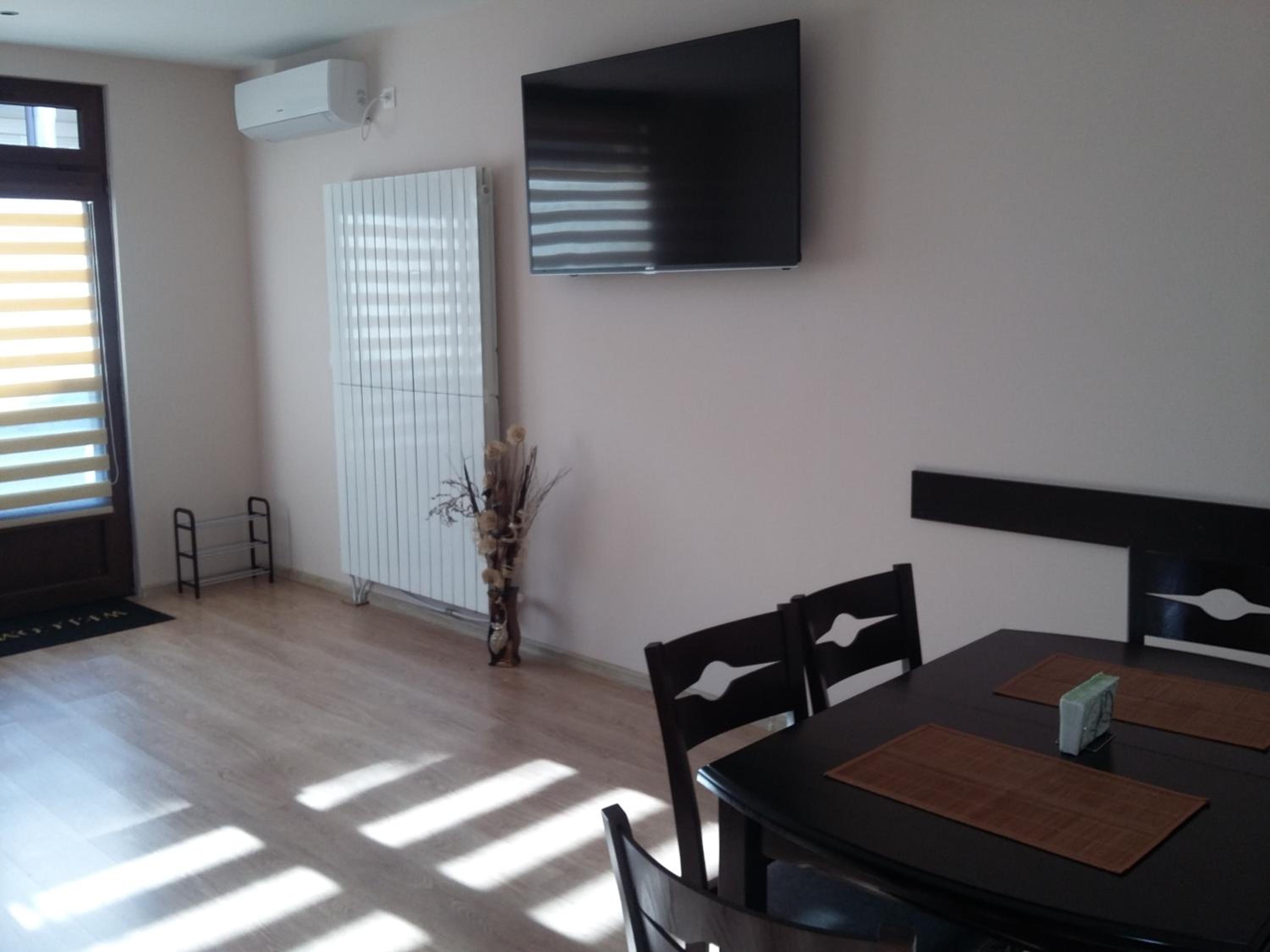 Guest House Ideal