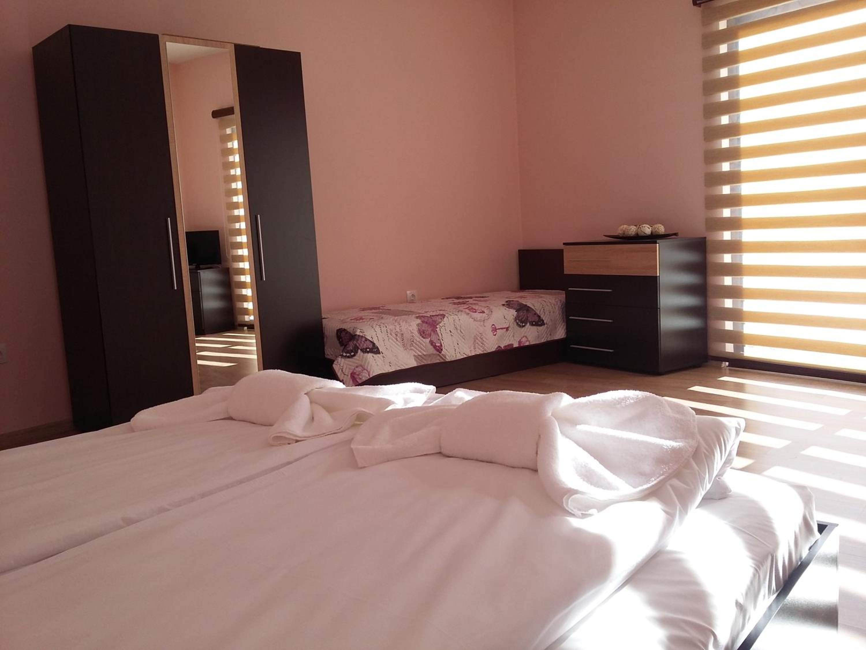 Guest House Ideal