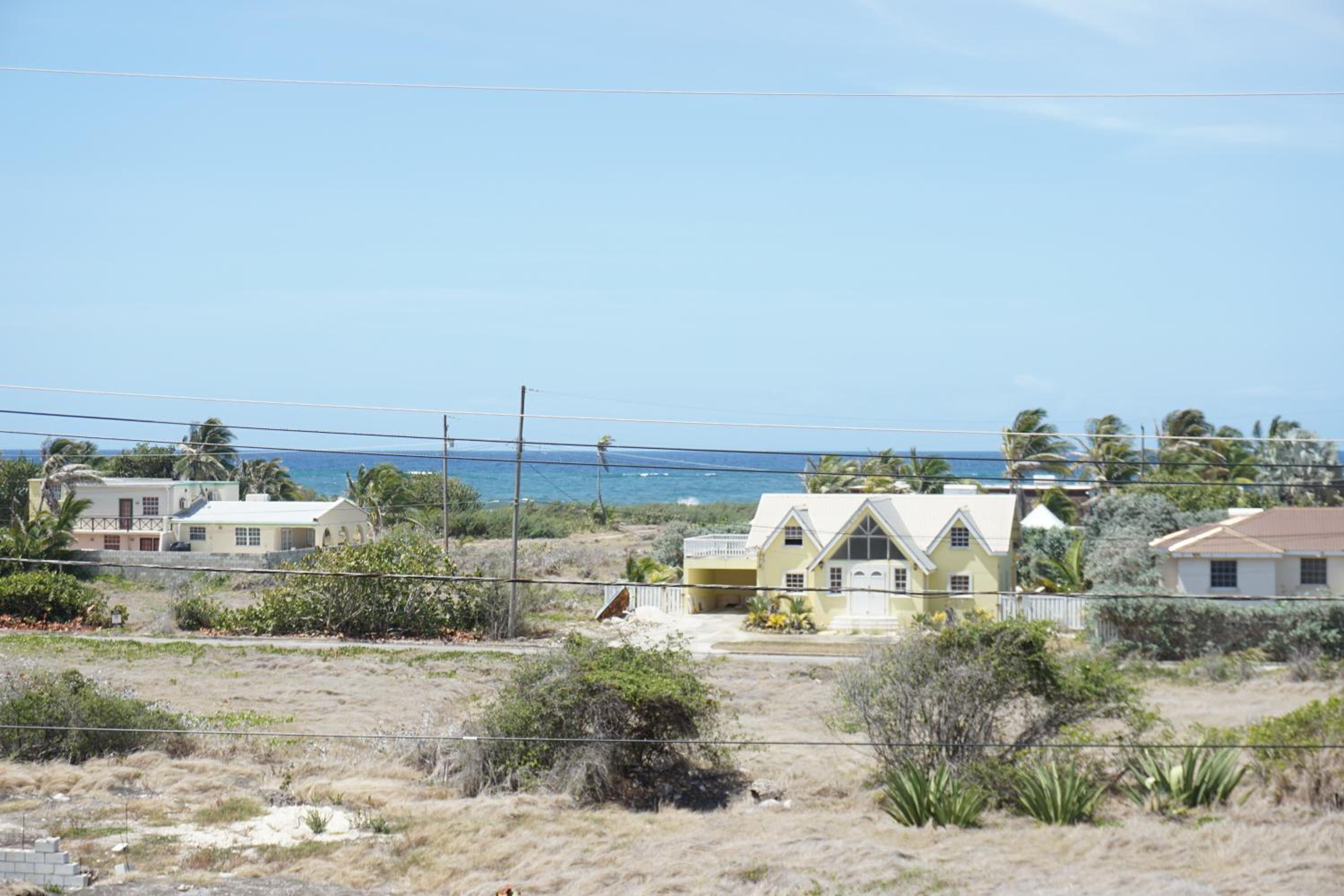 Apartment with double bed and private outdoor kitchen Higher Heights, Barbados