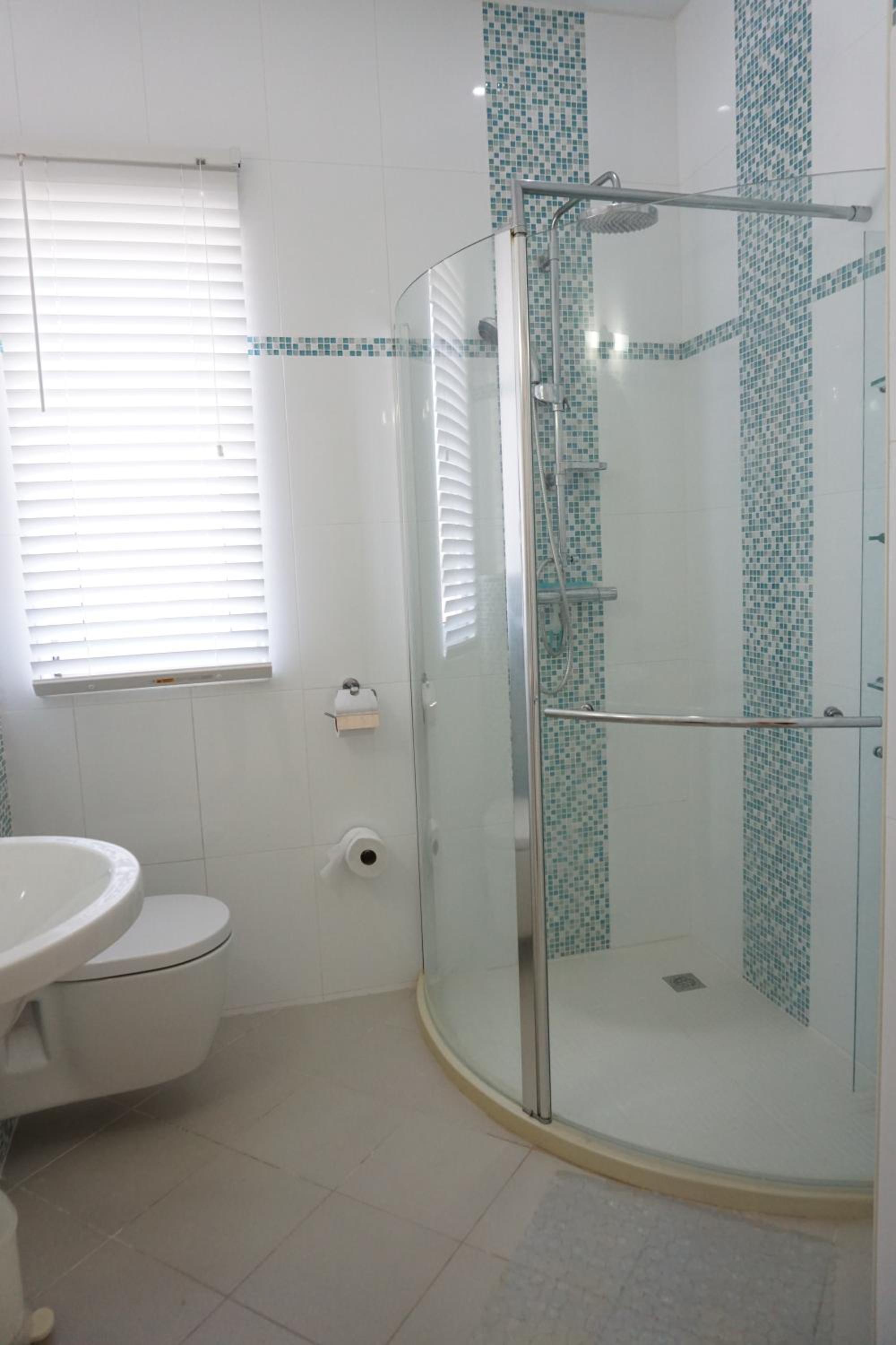 Apartment with double bed and private outdoor kitchen Higher Heights, Barbados
