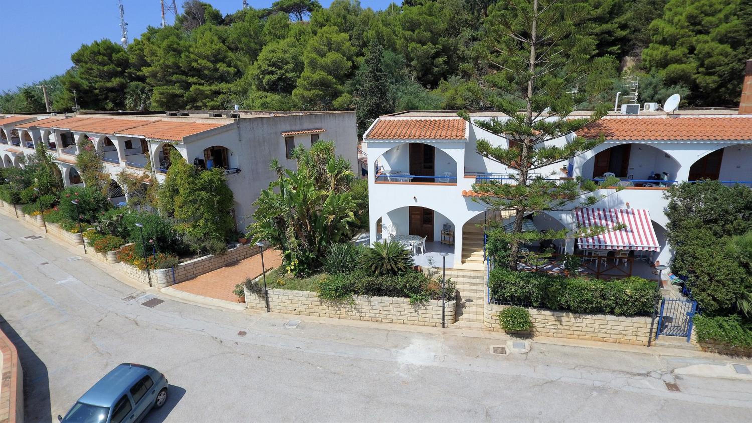 Two room apartment near the beach 1