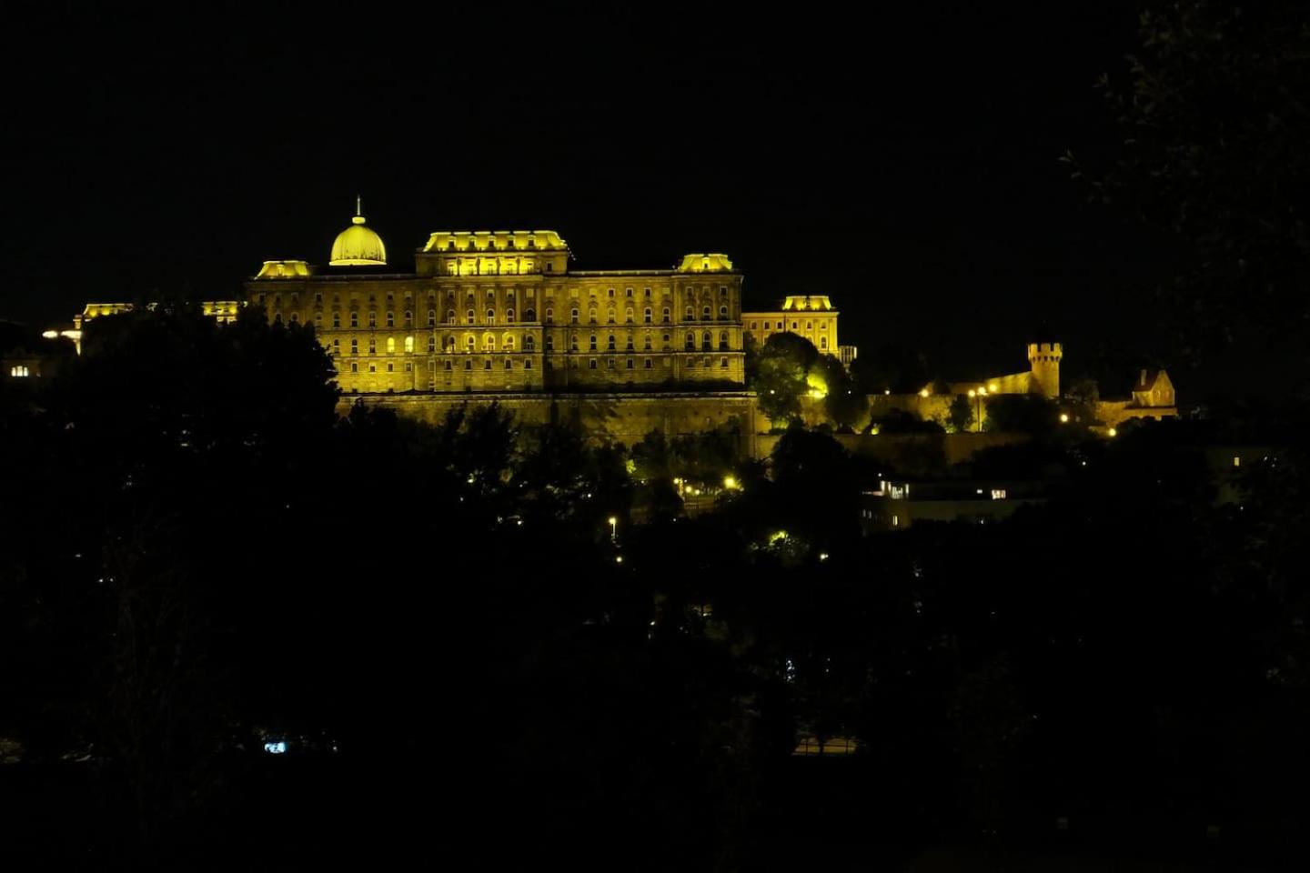 Kastely Apartments - Buda Castle view 4